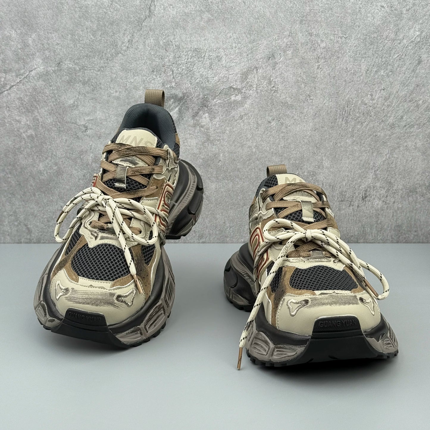 HYBRISS RELIC RUNNER