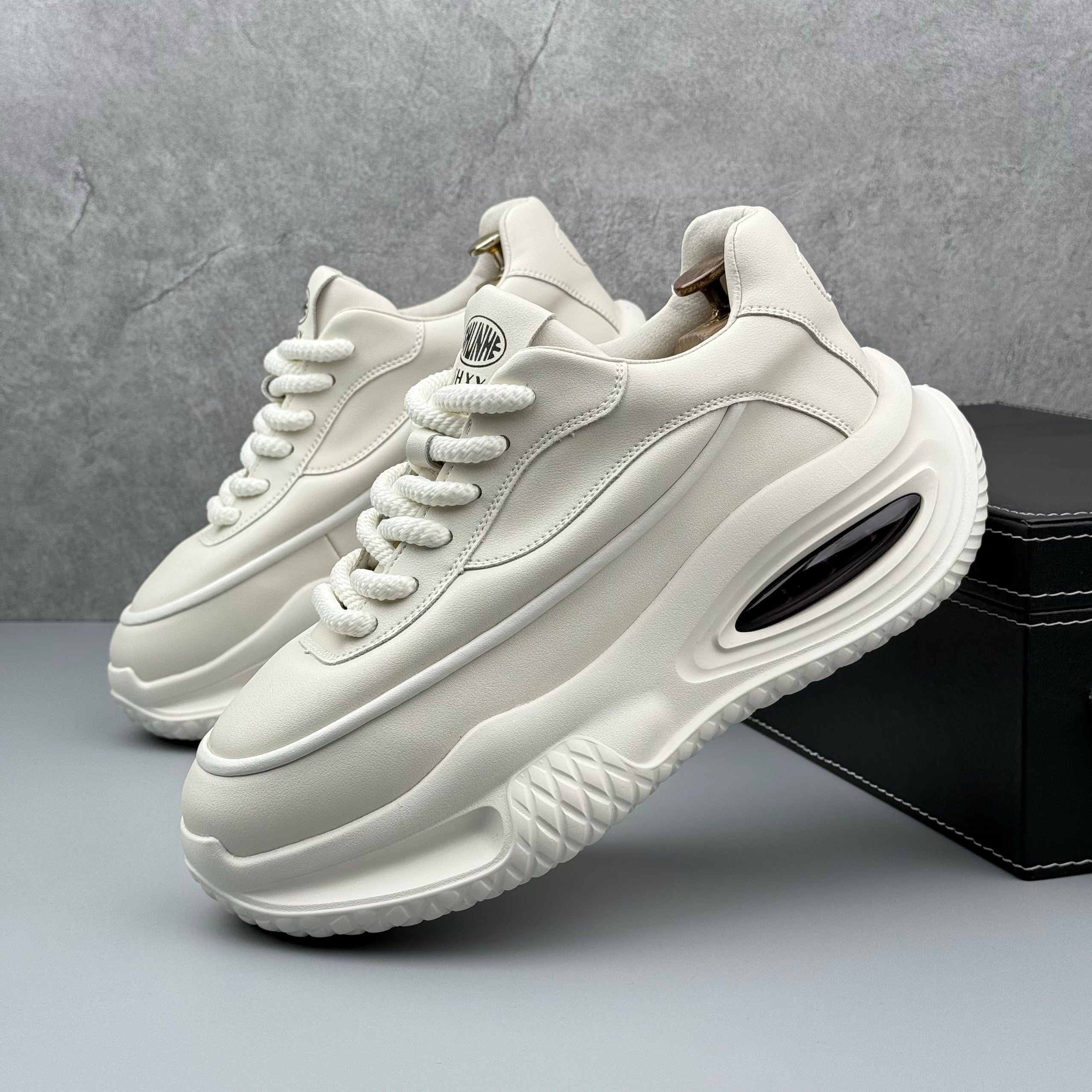 Hybriss SportLift White– Youth Dad Shoes