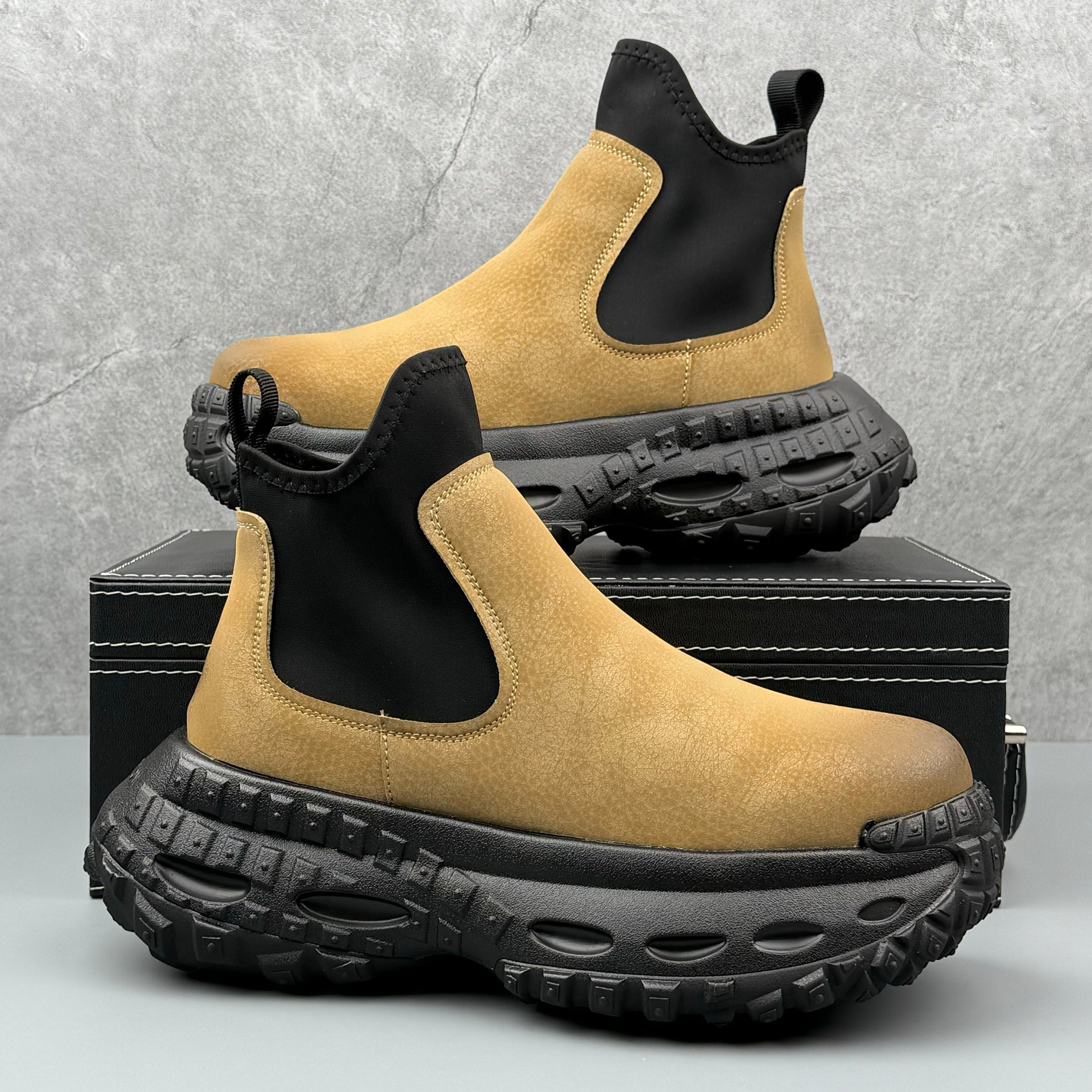 Hybriss Elevate– Retro Futuristik Cargo Boots