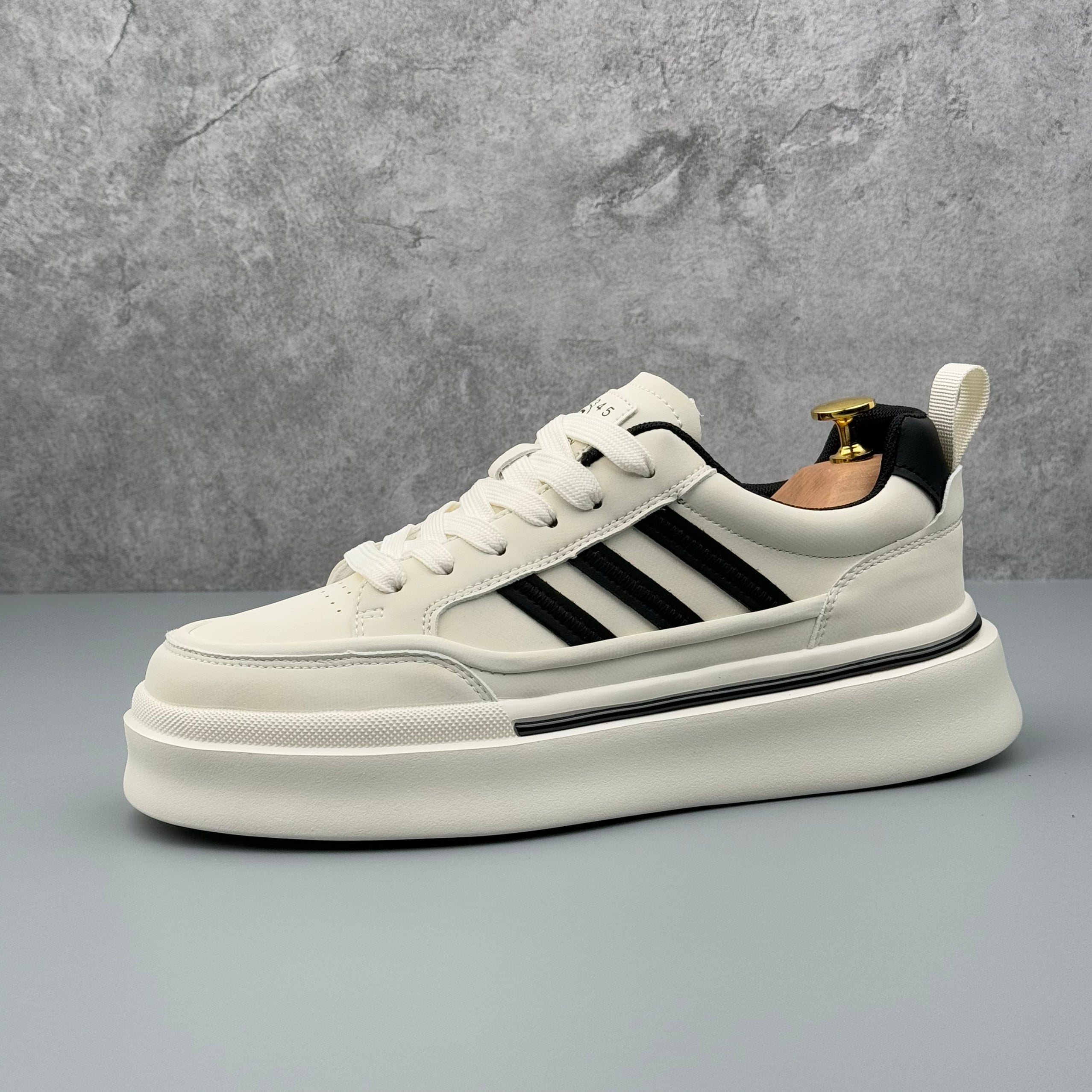 Hybriss BeigeCore Black– Stoff & PU Sneakers