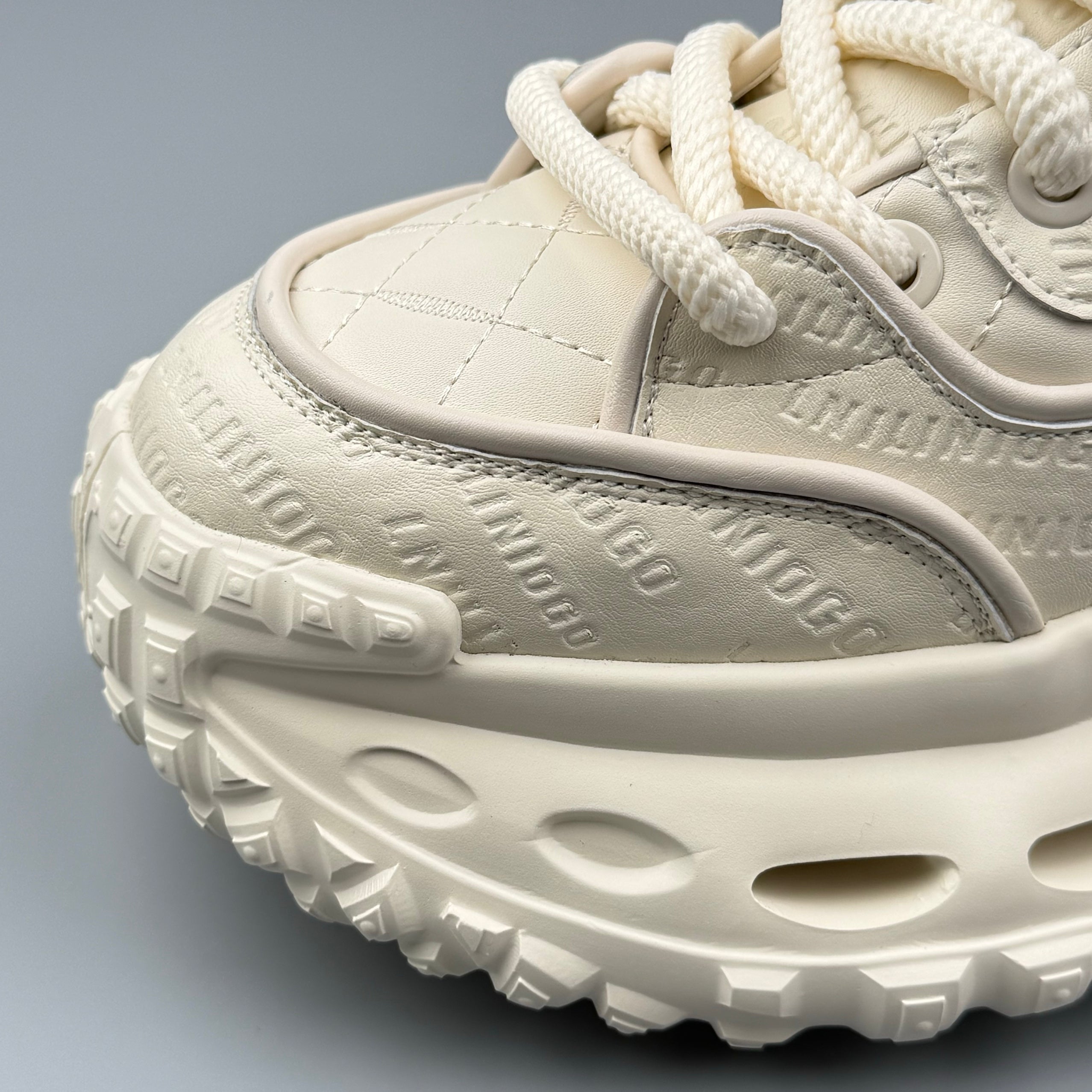 Hybriss Cabuncci ElevateCore Off-White– Youth Dad Shoes