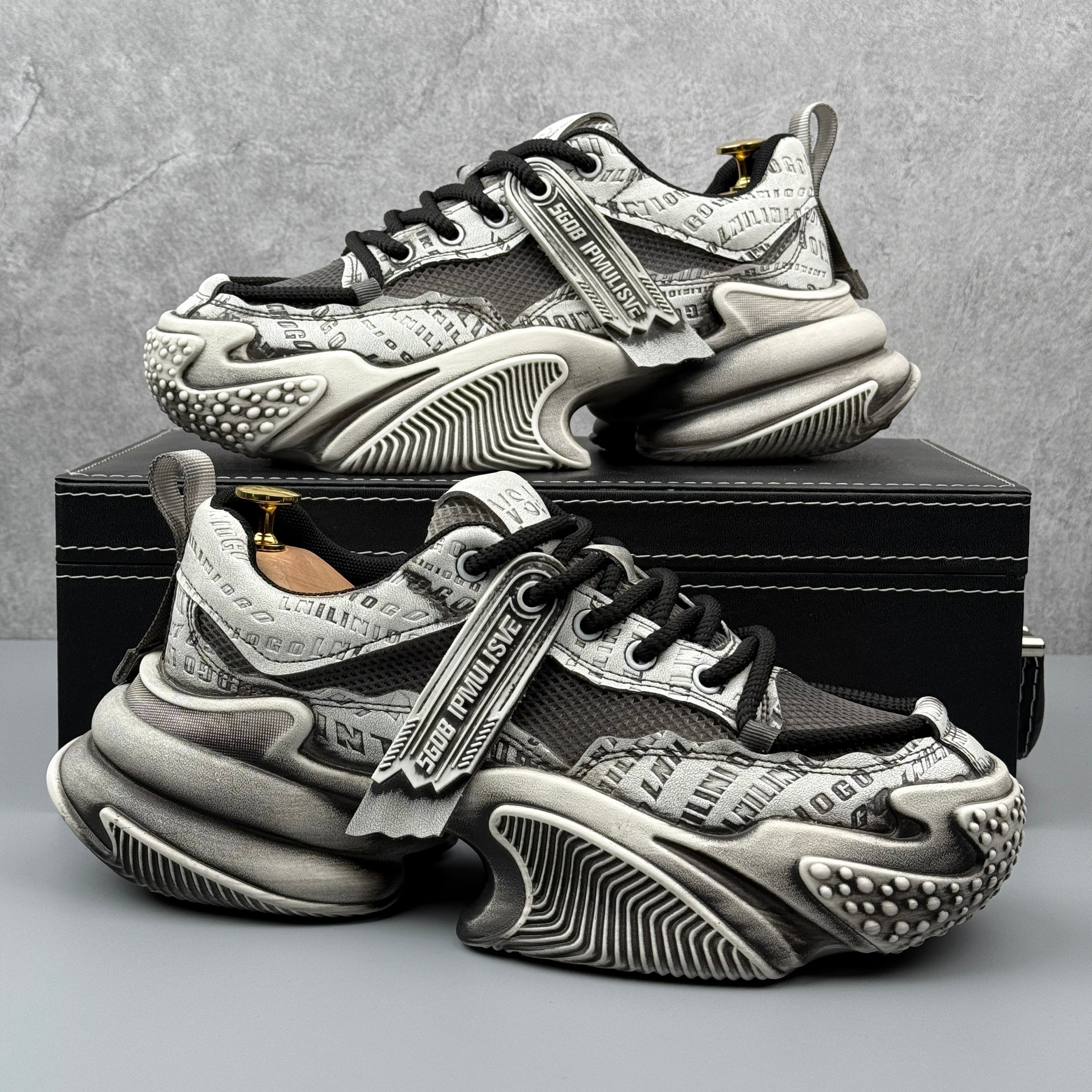 Hybriss DailyCore Black– Casual Dad Shoes