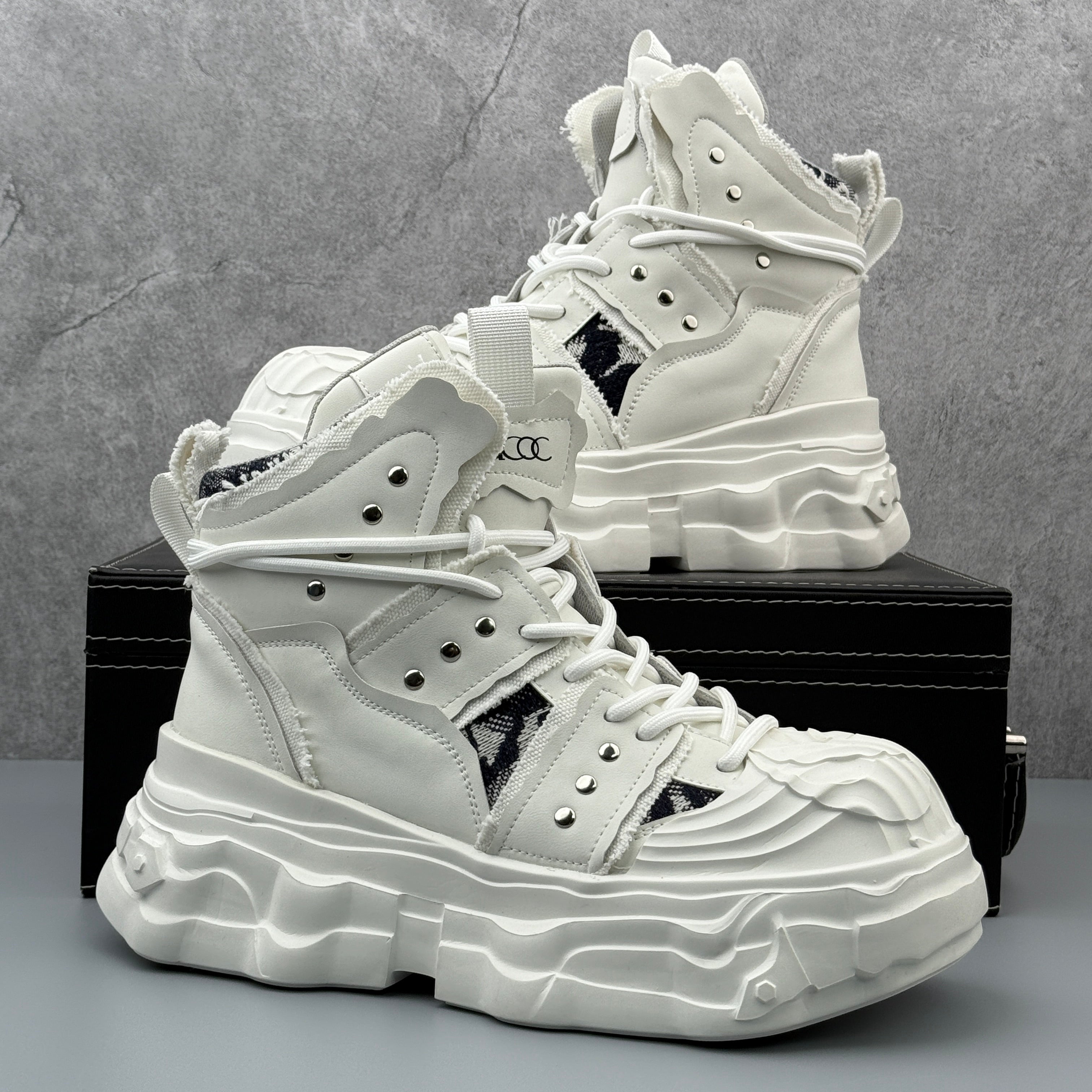 Hybriss Splice– Multi-Material Martin Boots