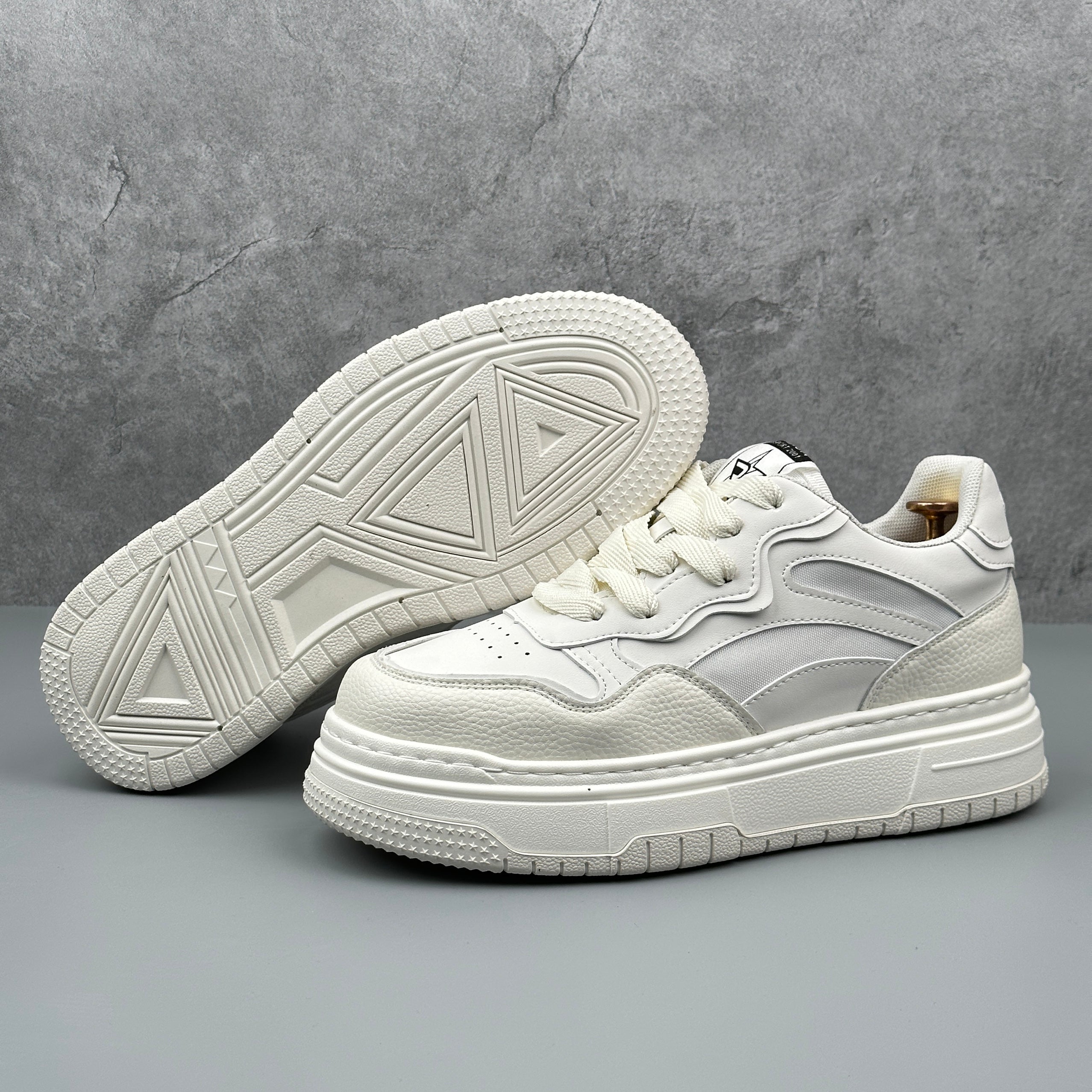 Hybriss StitchTrend – Mikrofaserleder Sneakers