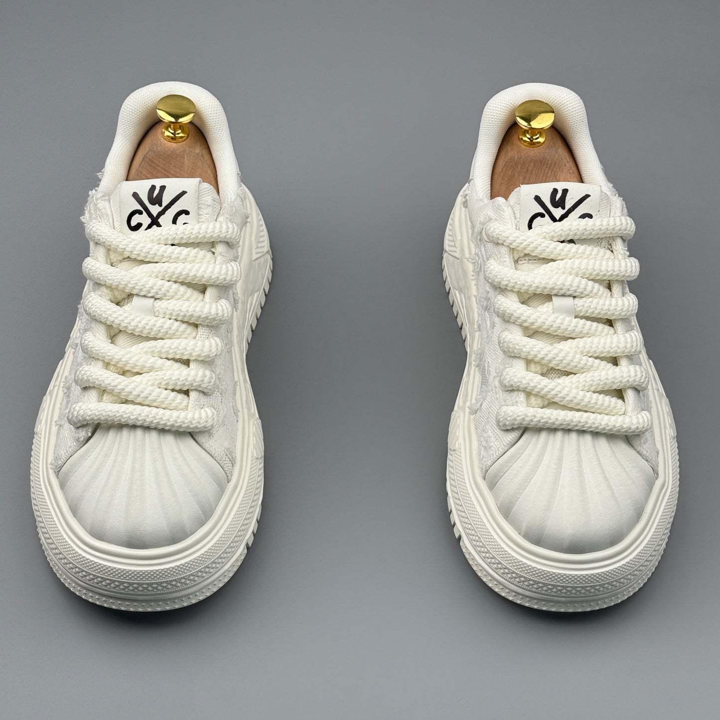 Hybriss VANDAL-X Distressed Sneaker