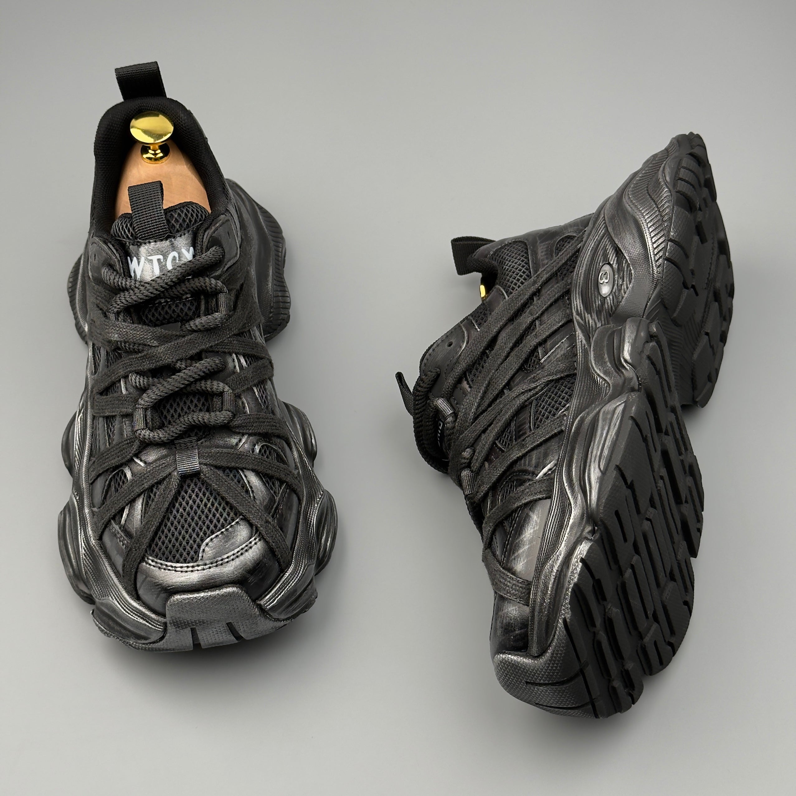 Hybriss AeroWeave Black– Breathable Summer Dad Shoes