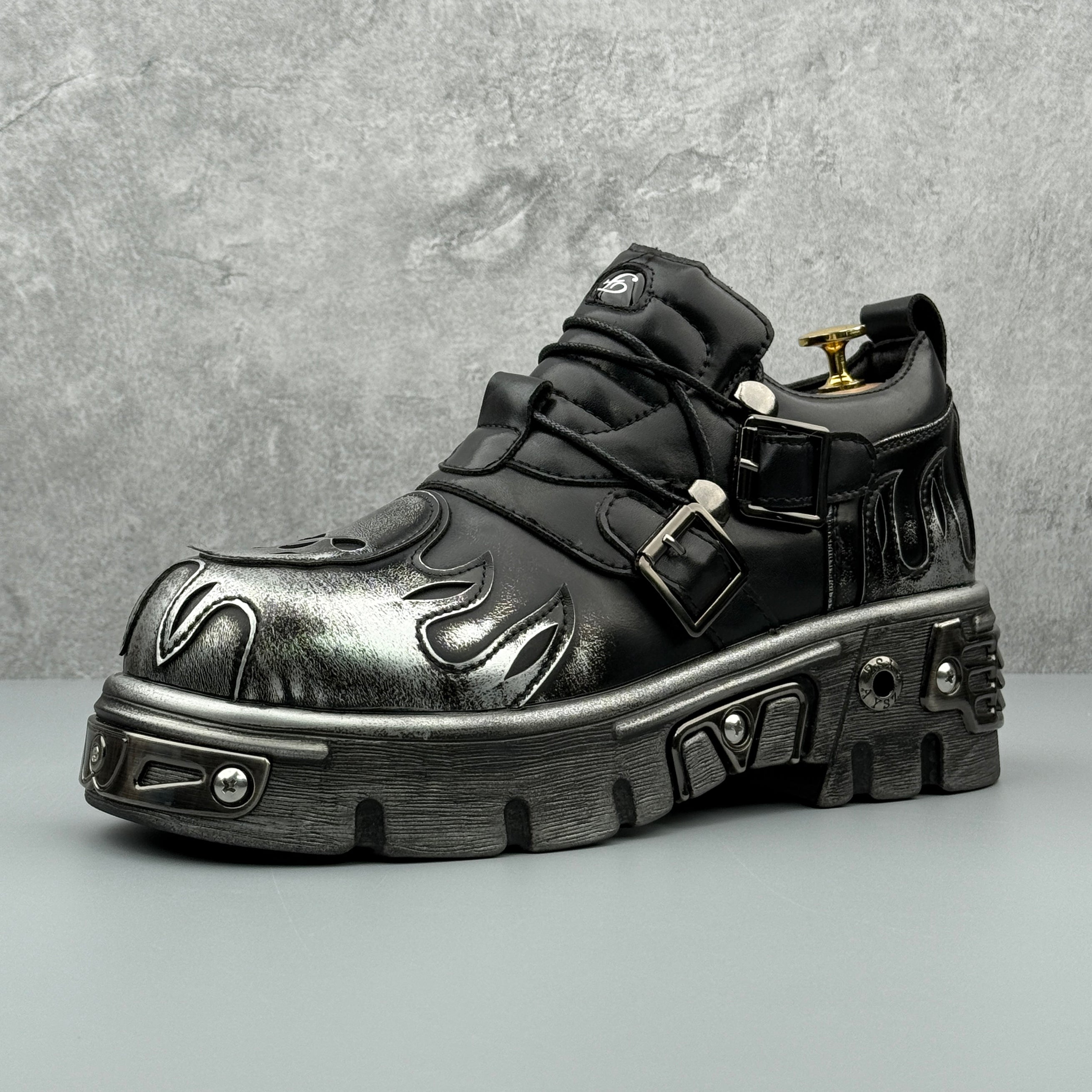 Hybriss Volt Silver– Punk Casual Leather Shoes