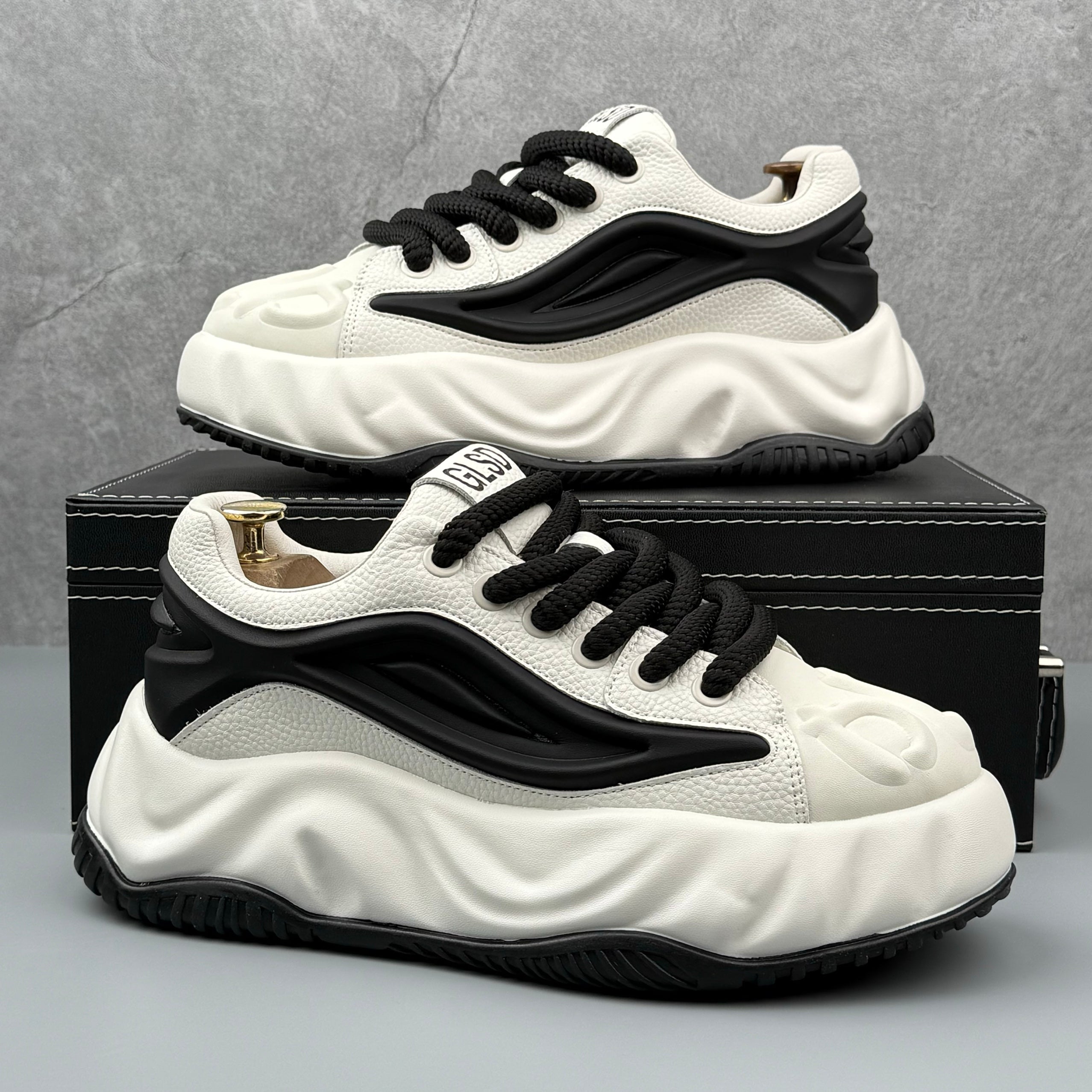 Hybriss WinterRise Black White– Youth Dad Shoes