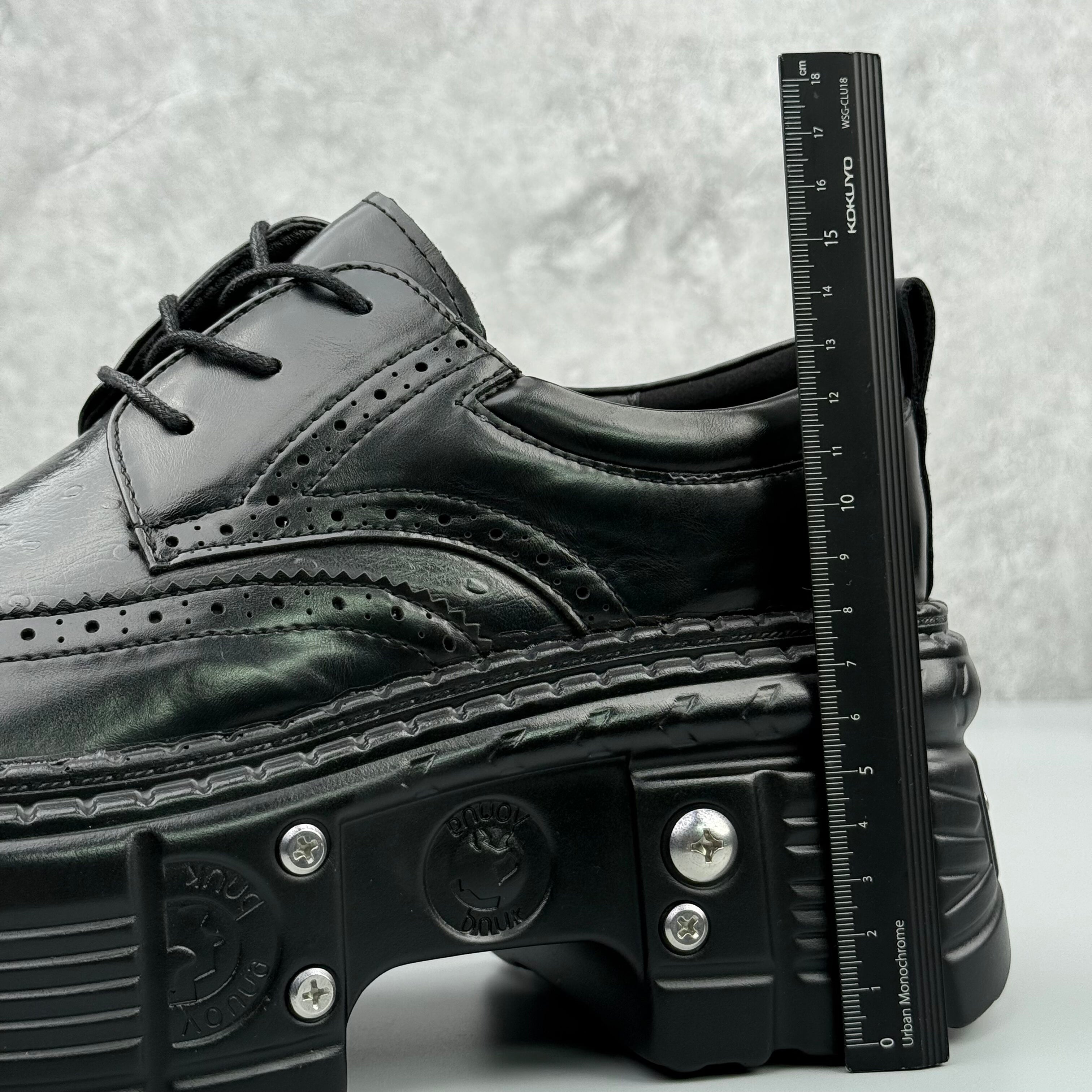 Hybriss DailyMetal Black– Casual Leather Shoes