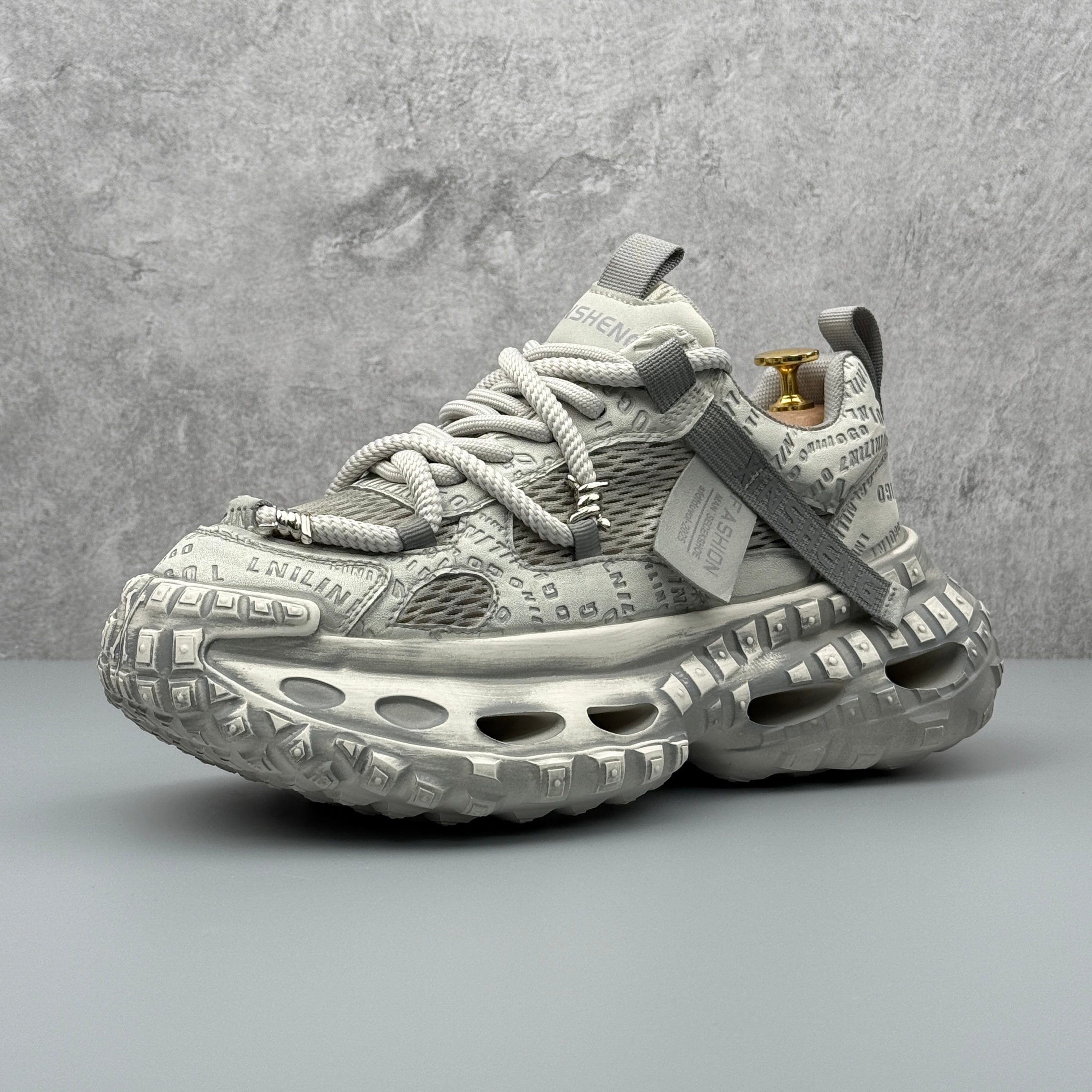 Hybriss UCOC ThreadRise White Gray– Retro Dad Shoes