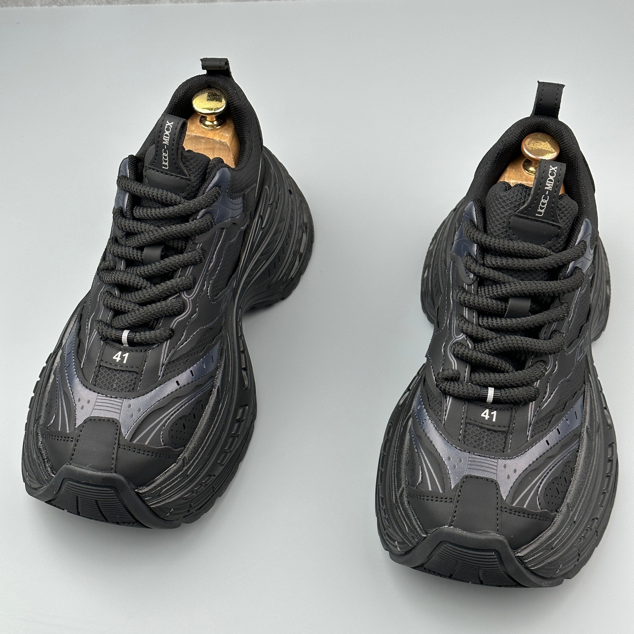 Hybriss ElevateMesh Black– Youth Dad Shoes