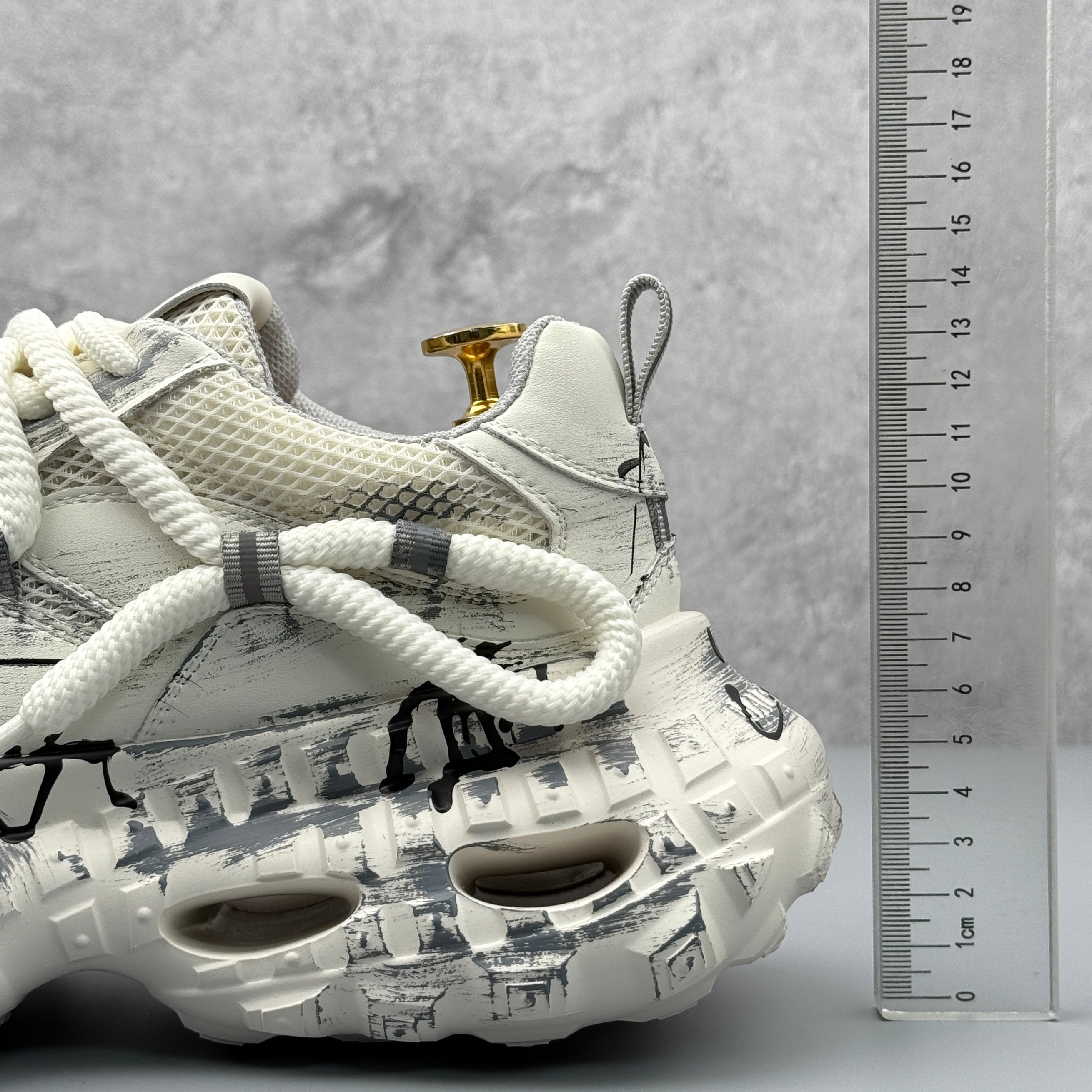 Hybriss ThreadLift White Gray– Men’s Dad Shoes