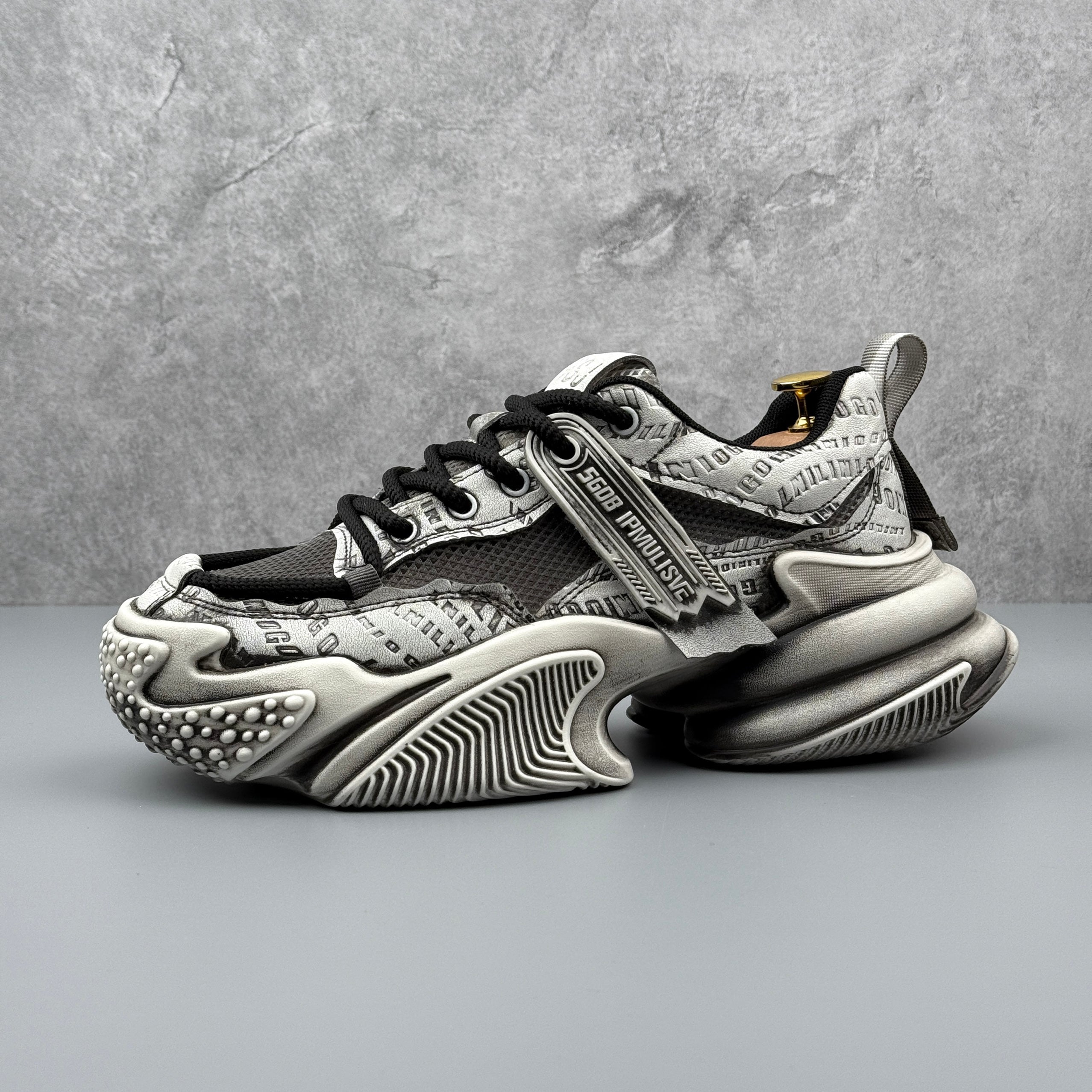 Hybriss DailyCore Black– Casual Dad Shoes