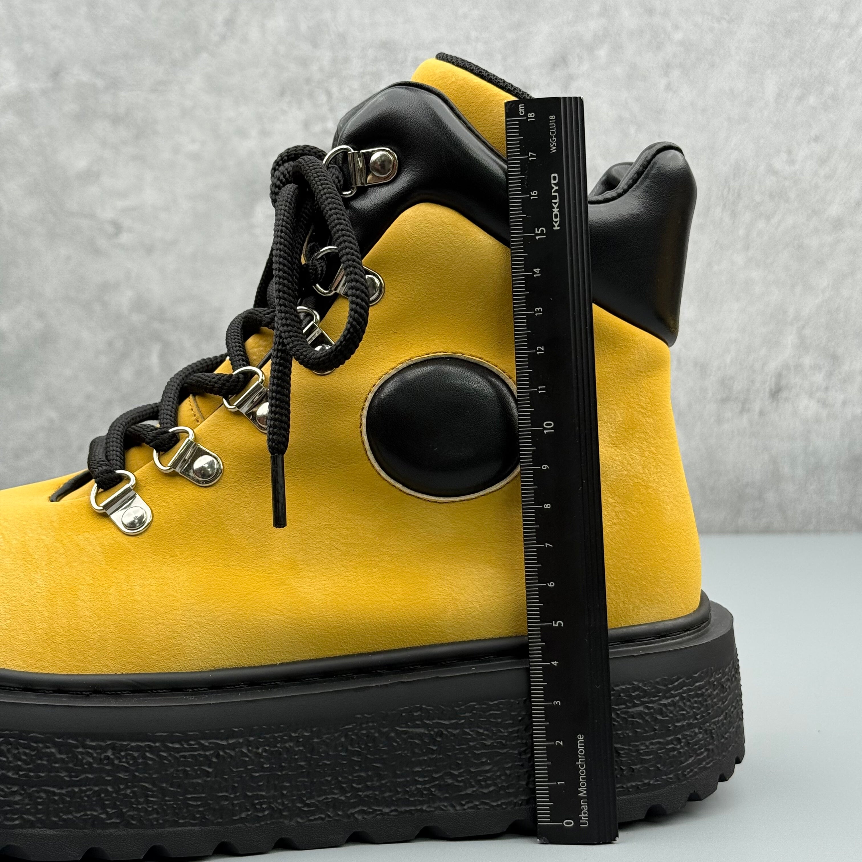 Hybriss Volt– Farbige Martin Boots