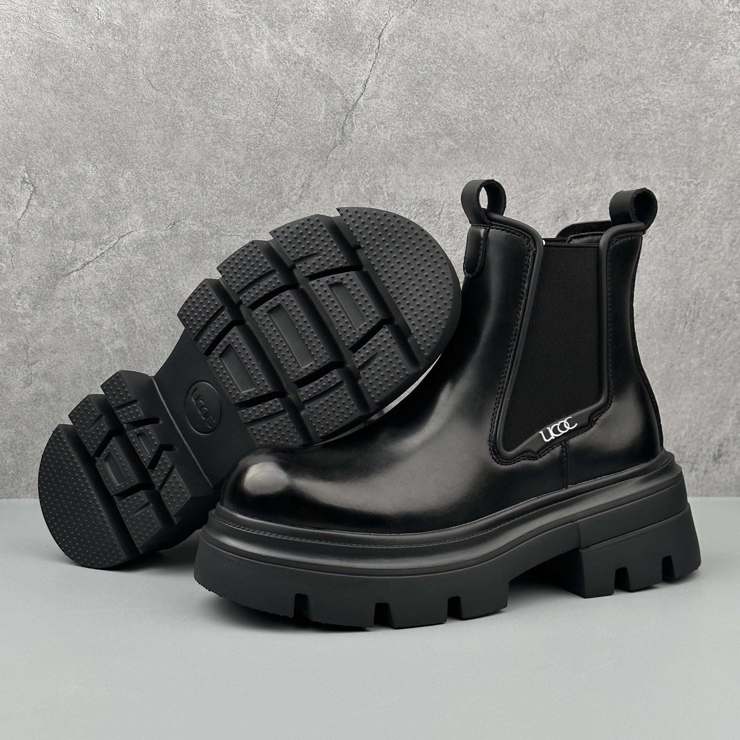 Hybriss Dominion– Mid-Ankle Chelsea Boots