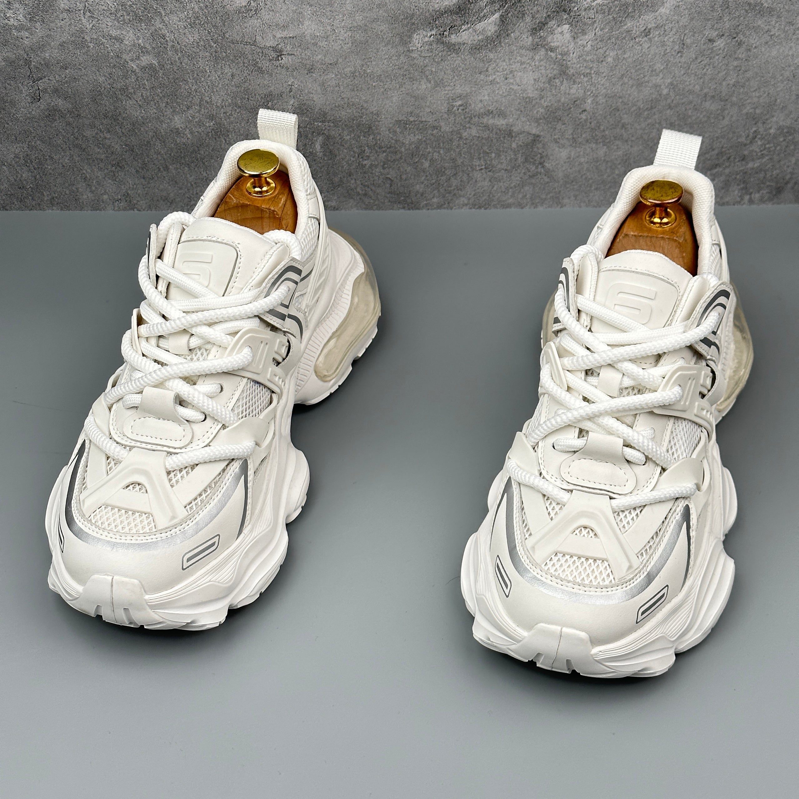 Hybriss DailyStitchFlex White– Casual Dad Shoes