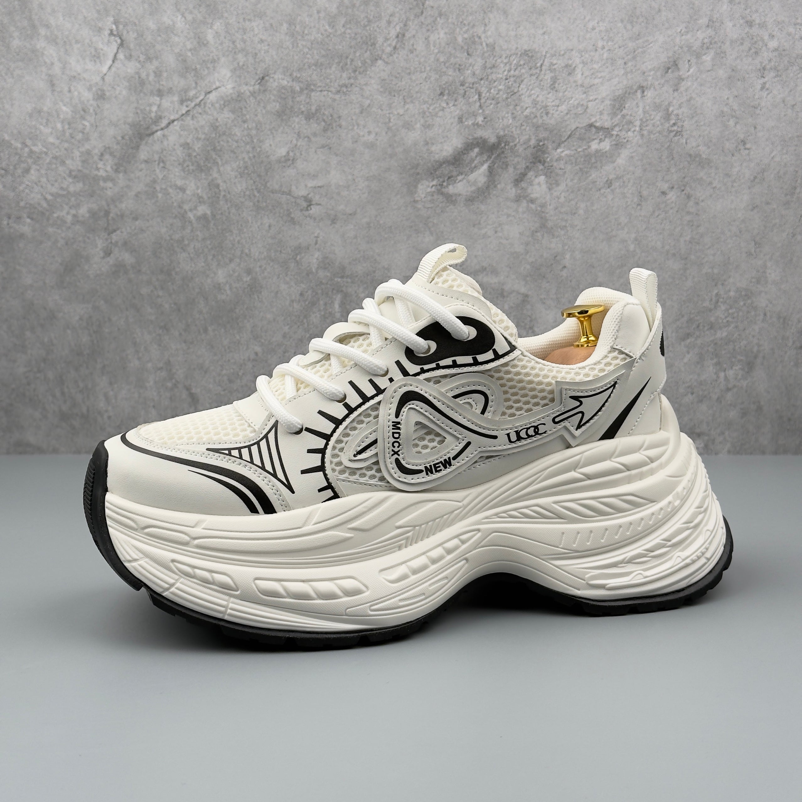 Hybriss UCoc PlainRise White– Youthful Dad Shoes