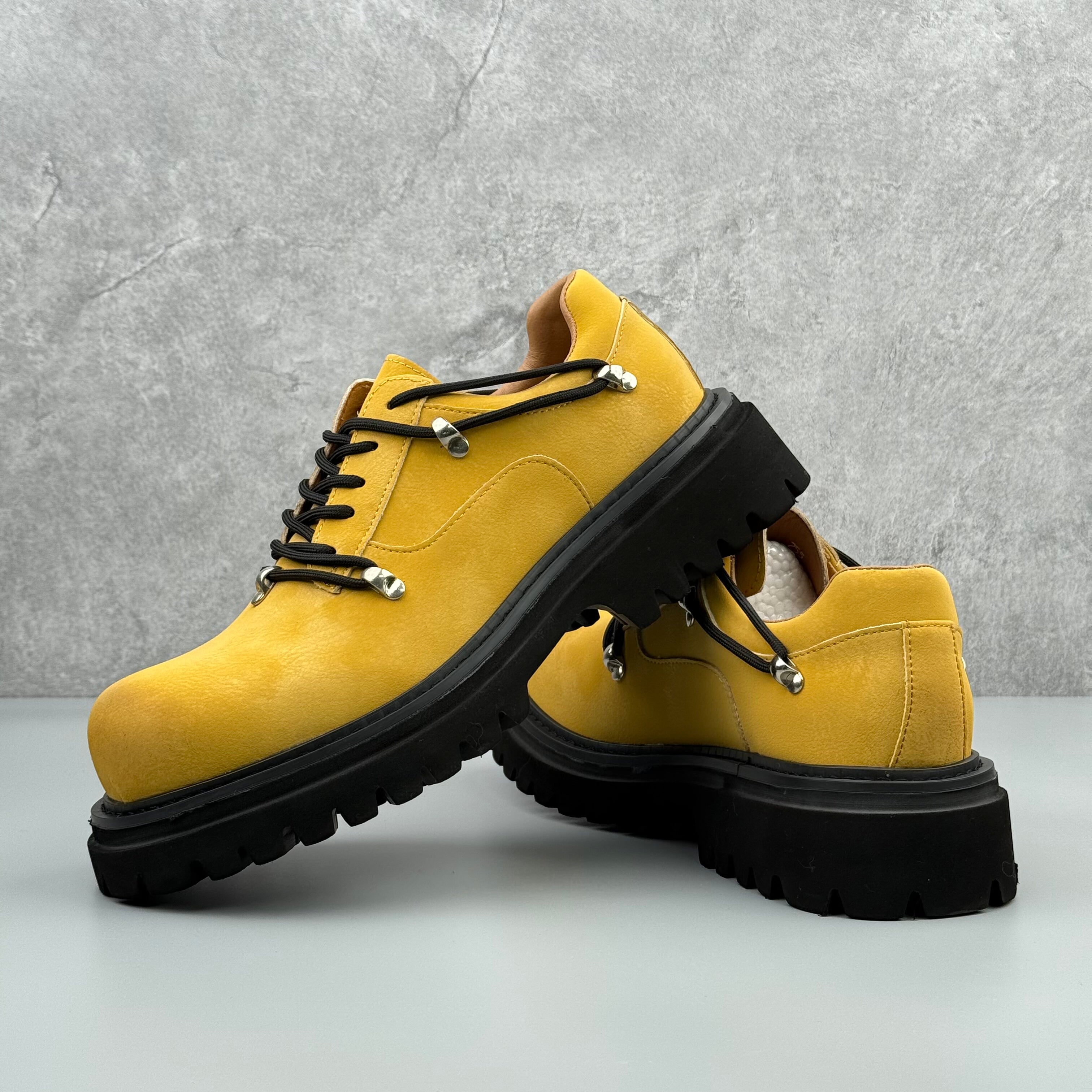 Hybriss NeoNubuck Yellow– Casual Nubuck Look Shoes