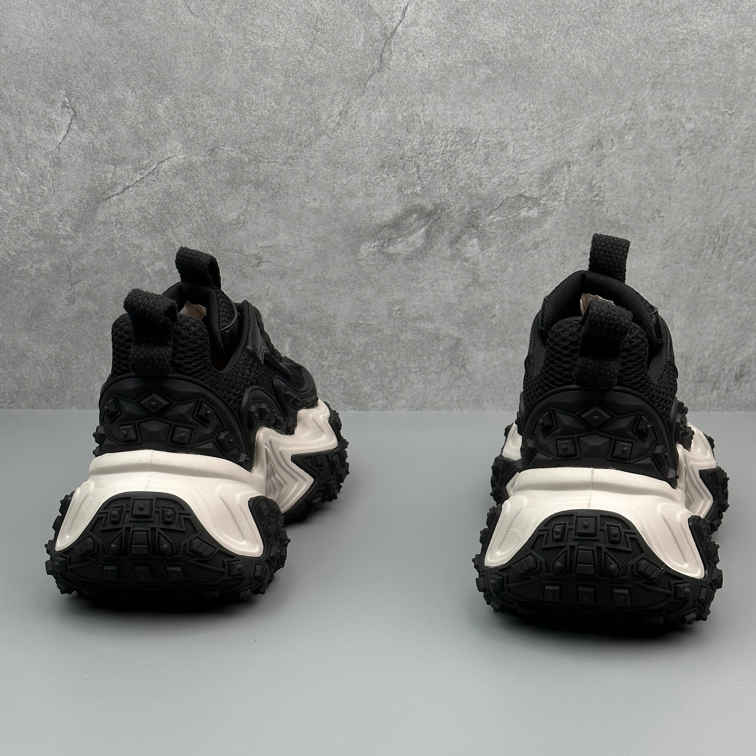 Hybriss Cabuncci GranuleX Black– Youth Dad Shoes