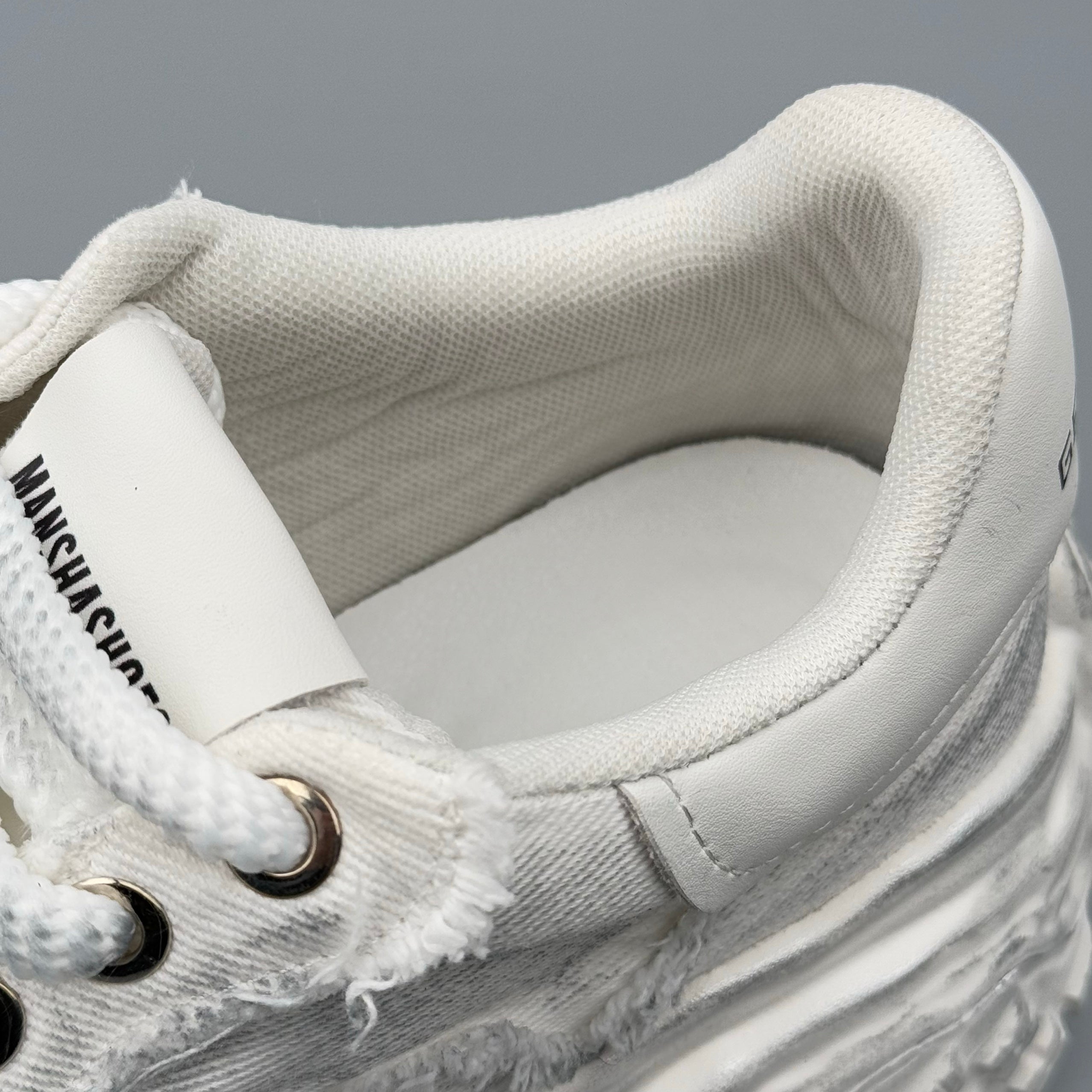 Hybriss UCOC TasselRise White– Youth Dad Shoes