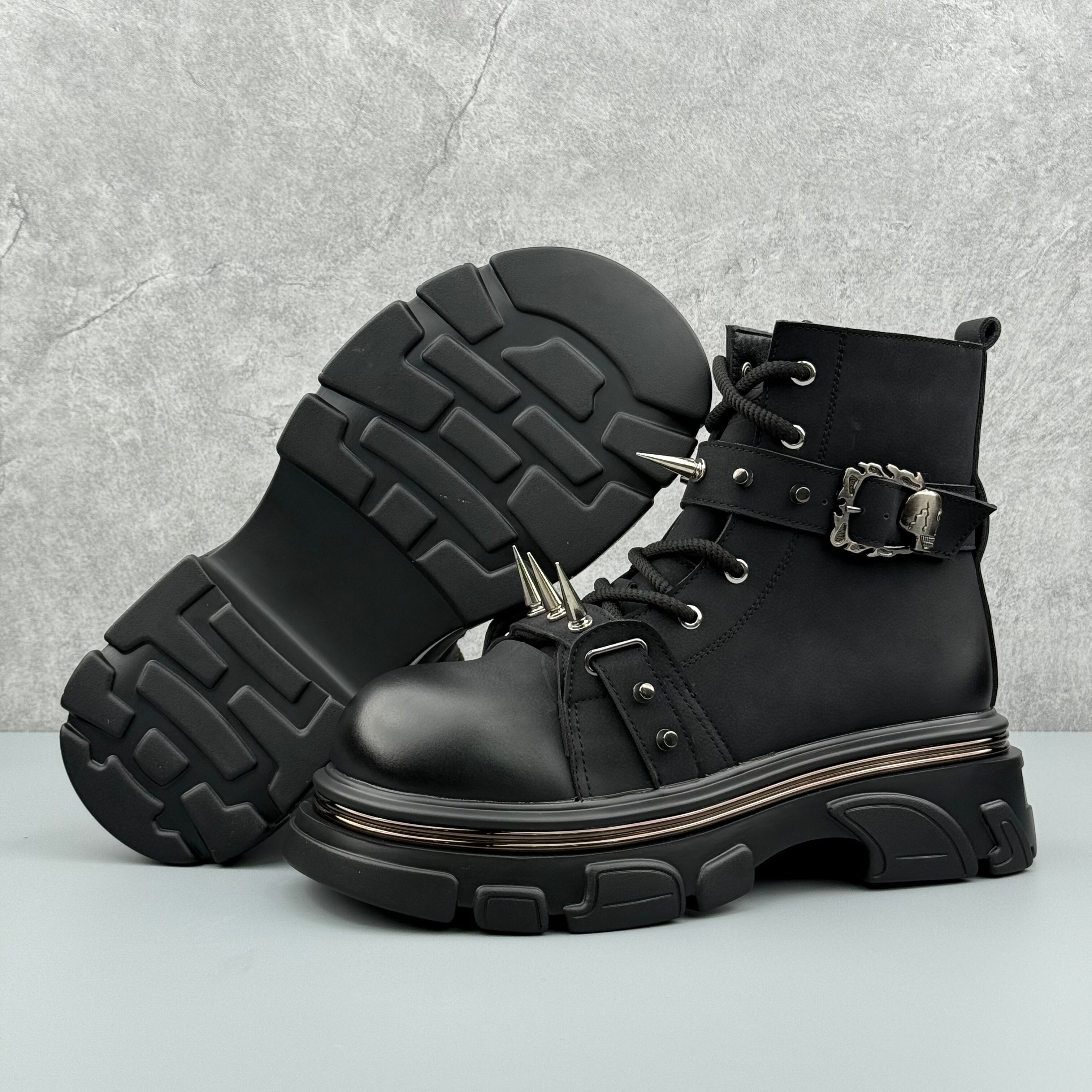 Hybriss Rampart– Retro Silber Martin Boots