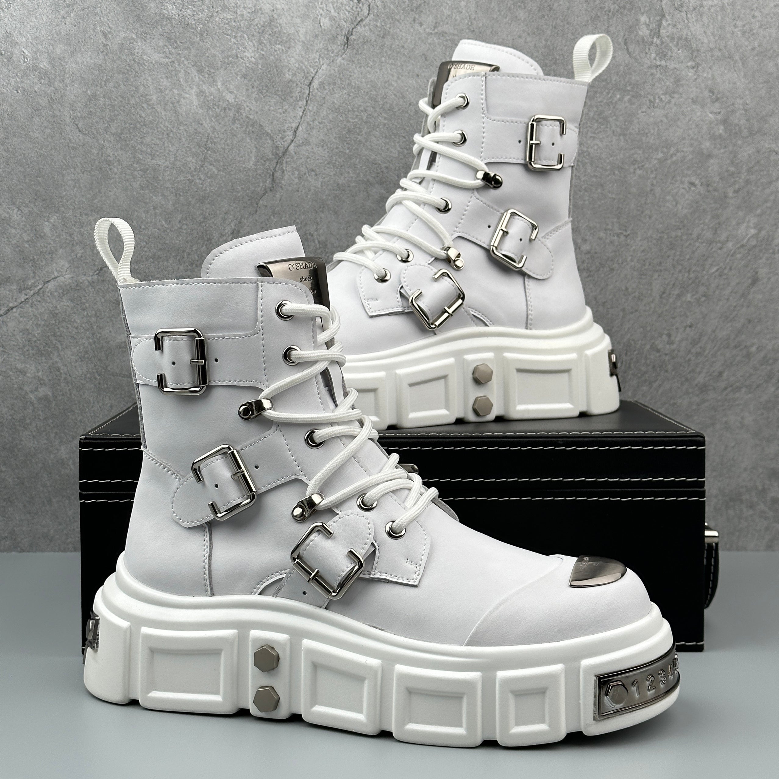Hybriss Aegon– Metal Detailed Cargo Boots