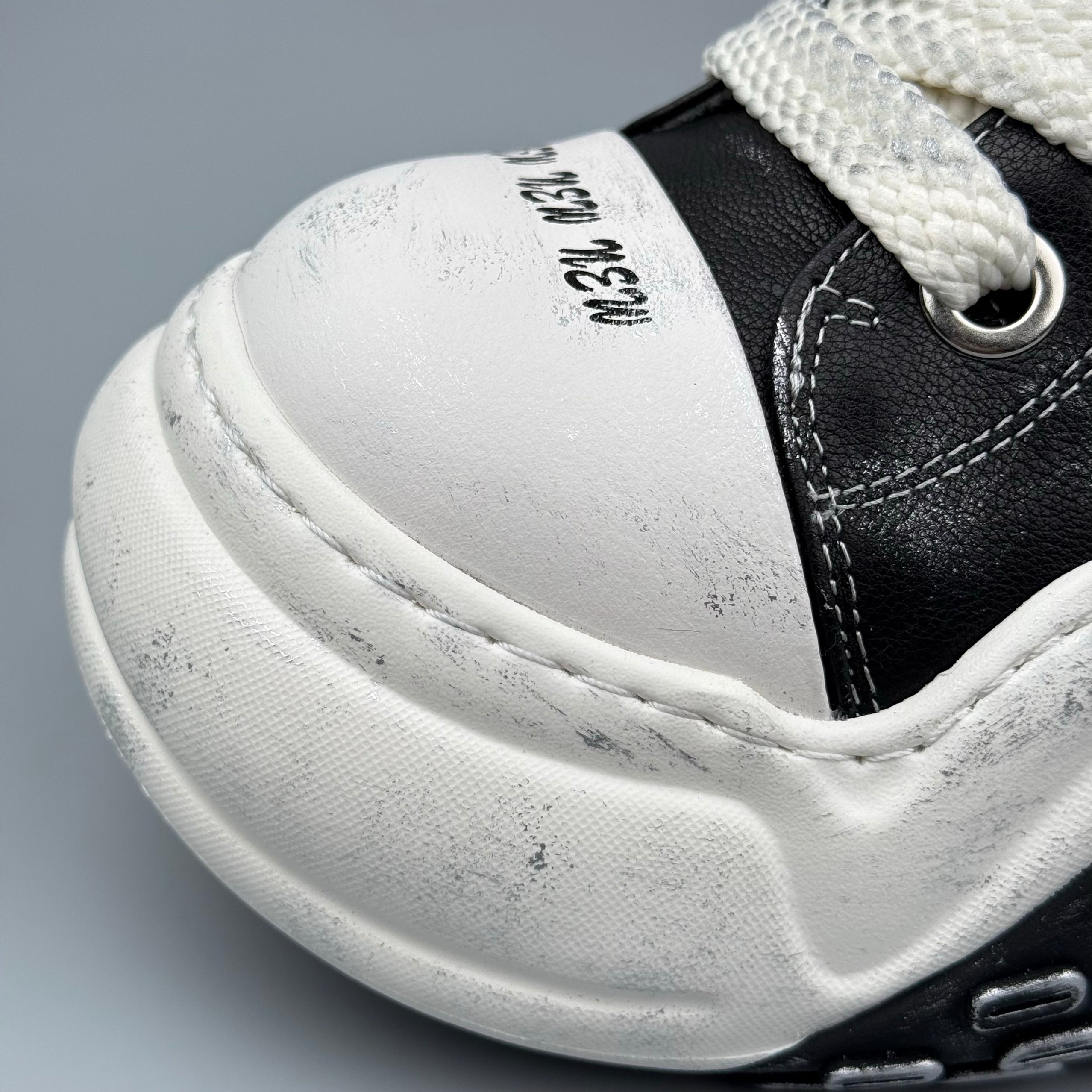 Hybriss RubbedCore Black– Leather Dad Shoes