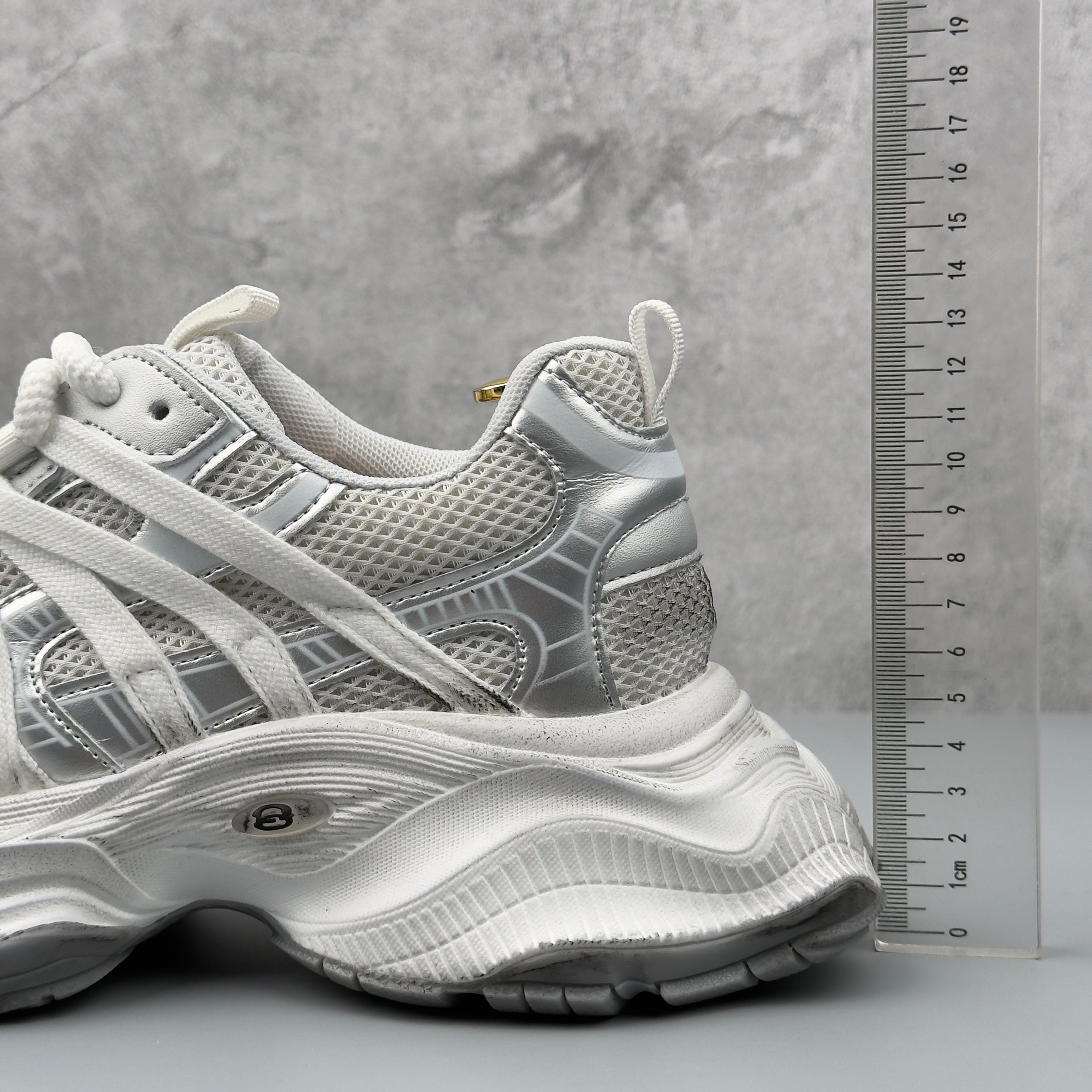 Hybriss AeroWeave – Breathable Summer Dad Shoes