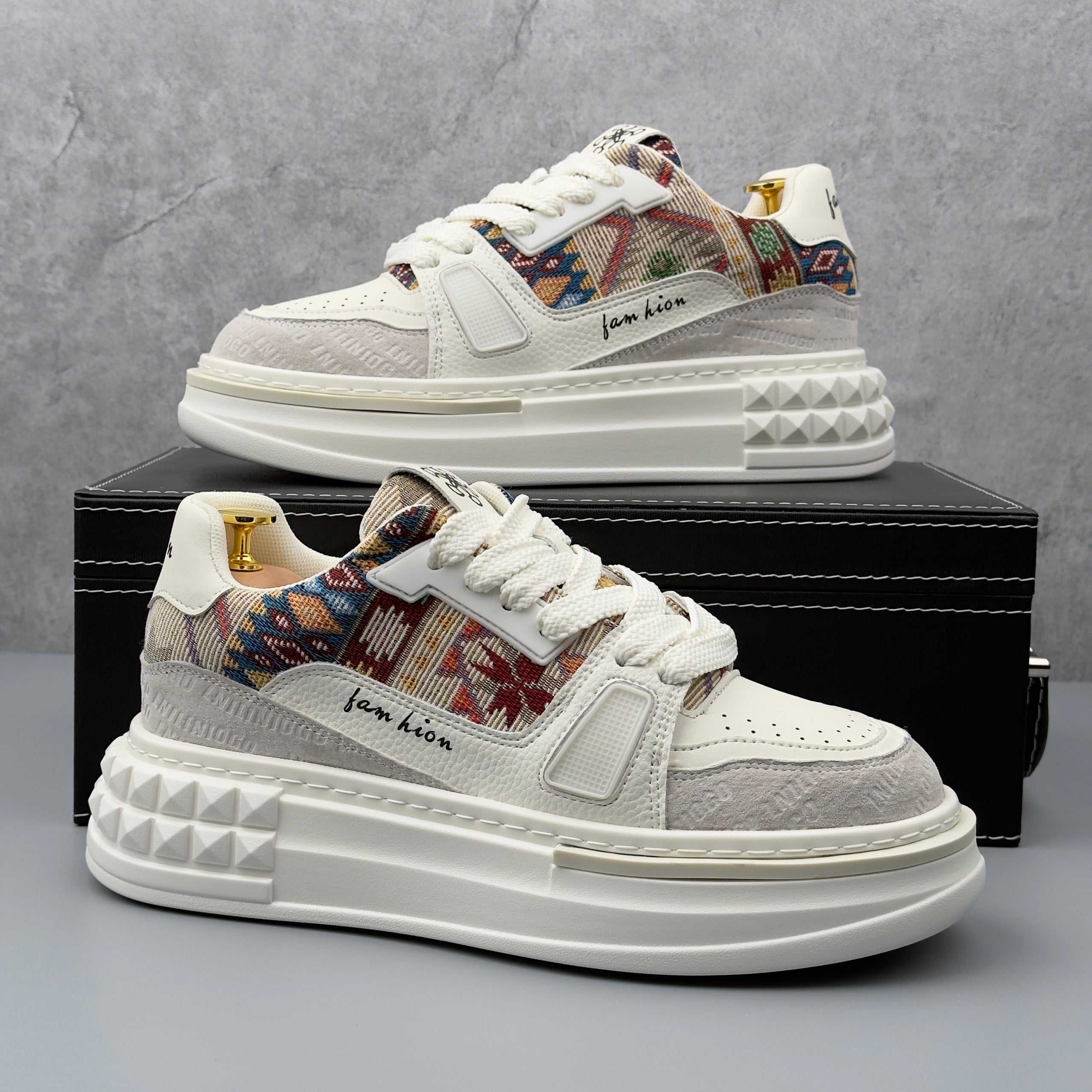 Hybriss EmbroStitch White– Stoff & Mischmaterial Sneakers