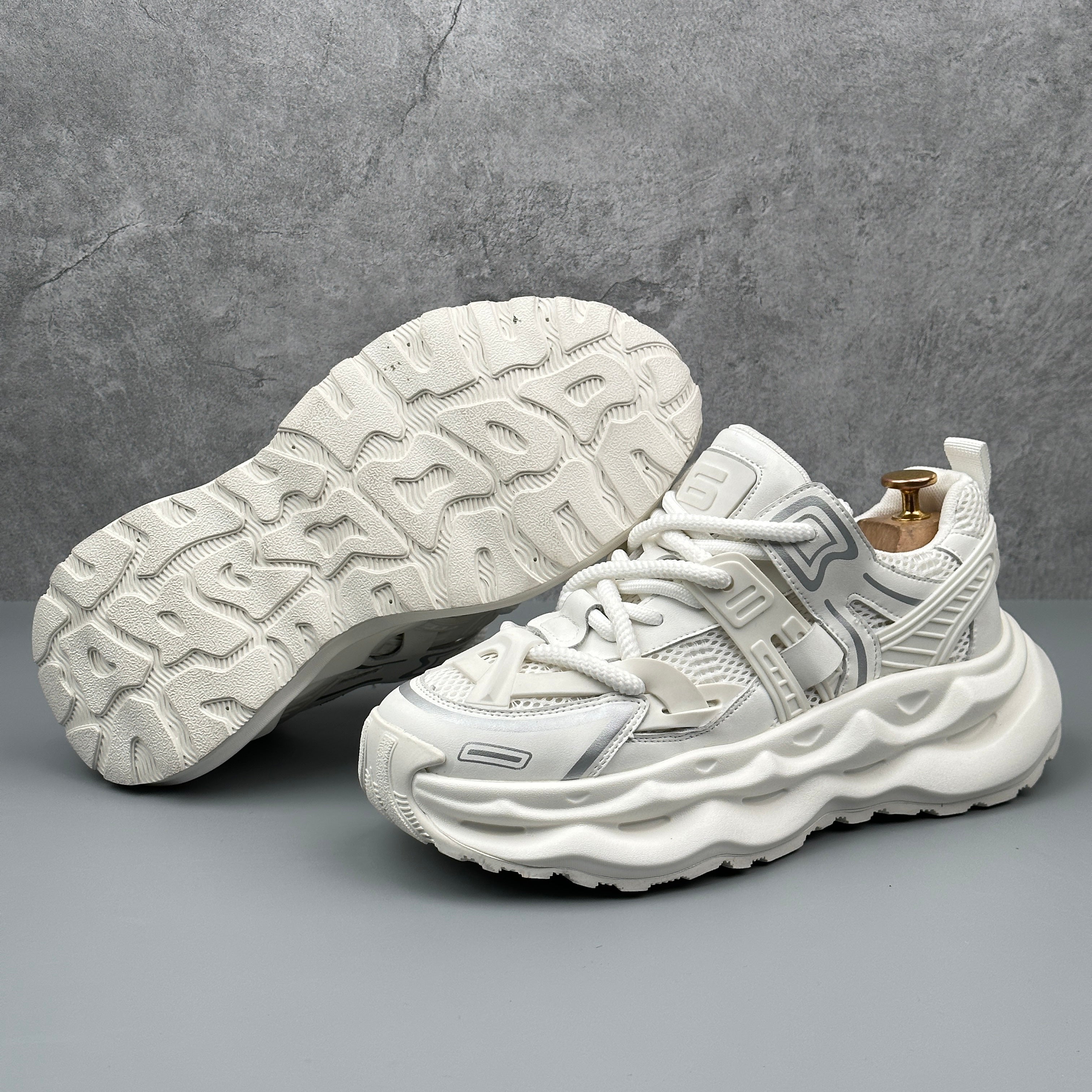 Hybriss Cabuncci WeaveCore Off-White– Youth Retro Dad Shoes