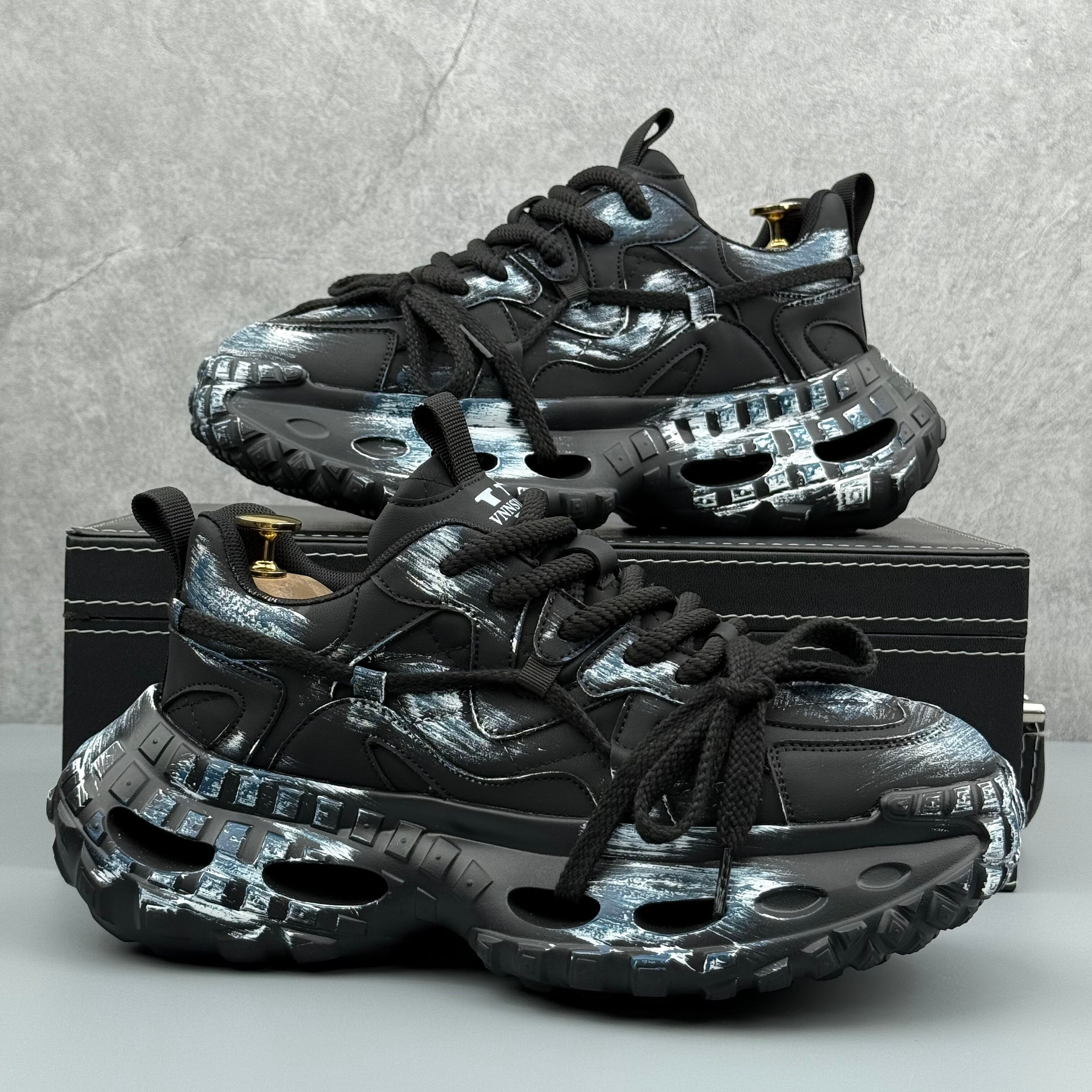 Hybriss DailyRise Black Blue– Dad Shoes