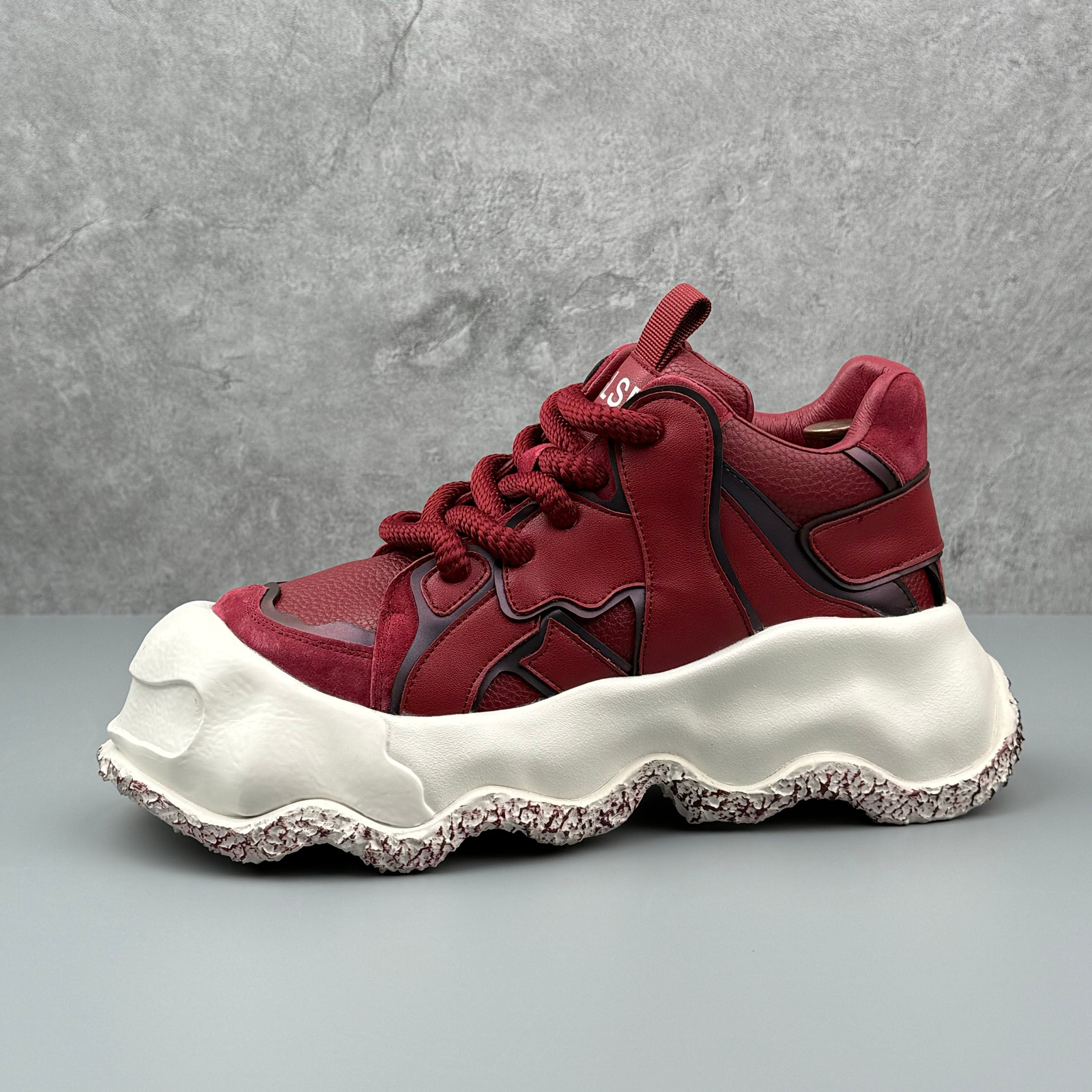 Hybriss PlainLift Red– Dad Shoes