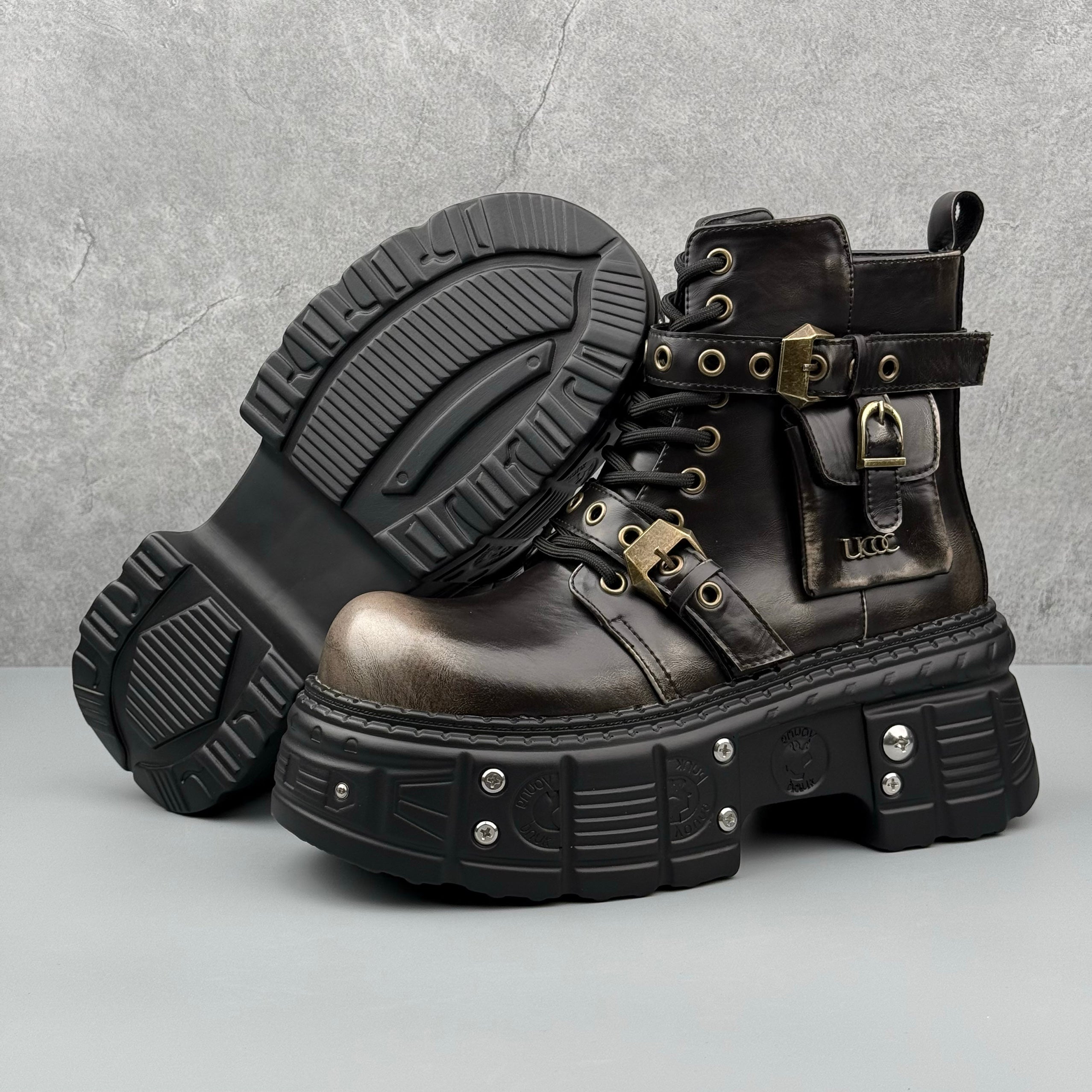 Hybriss Rebellion Argent– Punk Martin Boots