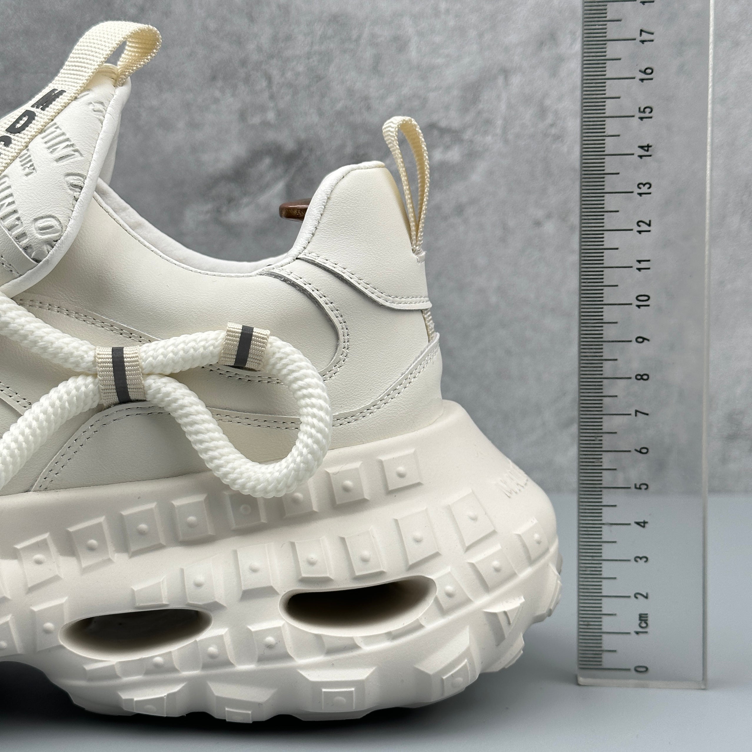 Hybriss Cabuncci Ascendor White– Youth Dad Shoes