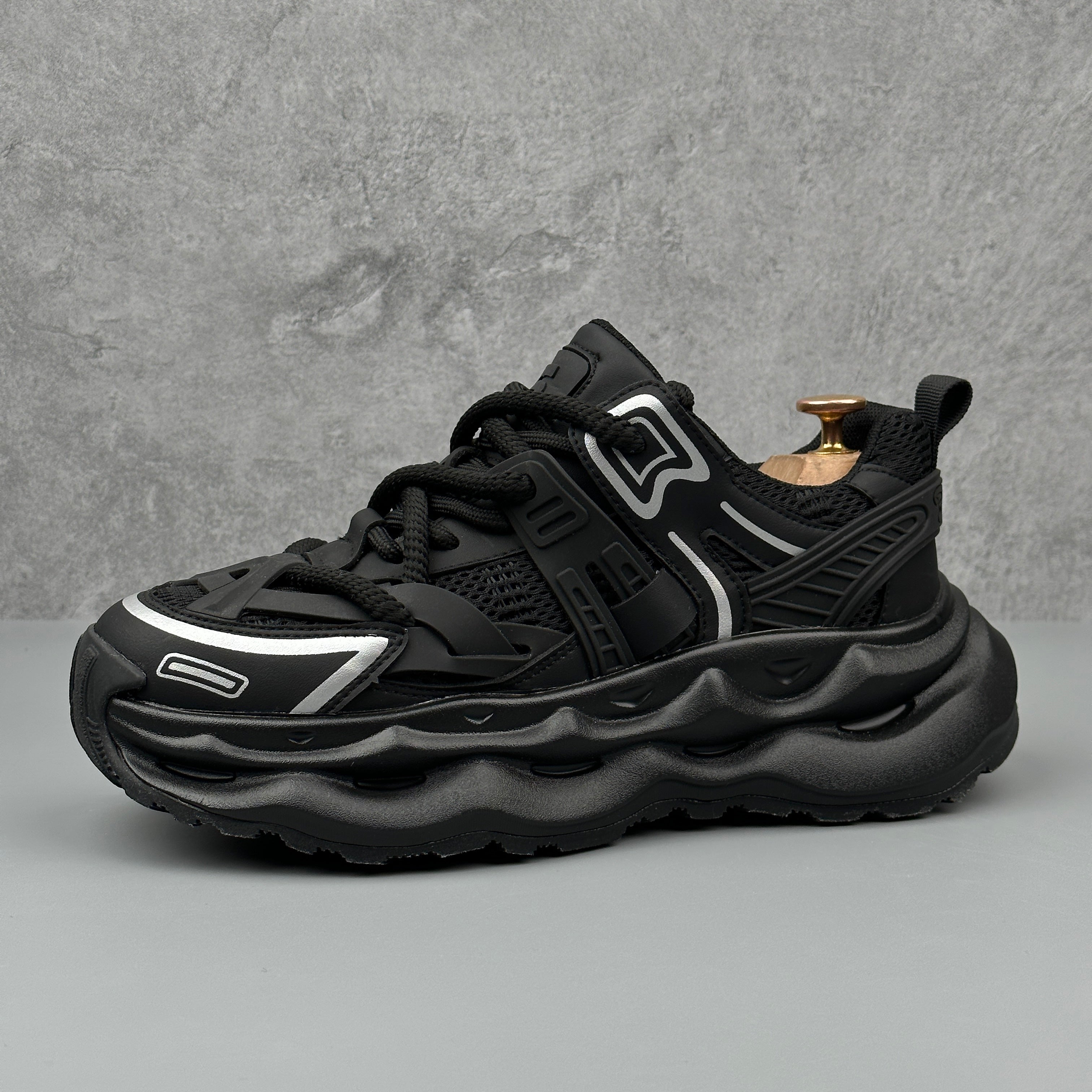 Hybriss Cabuncci WeaveCore Black– Youth Retro Dad Shoes