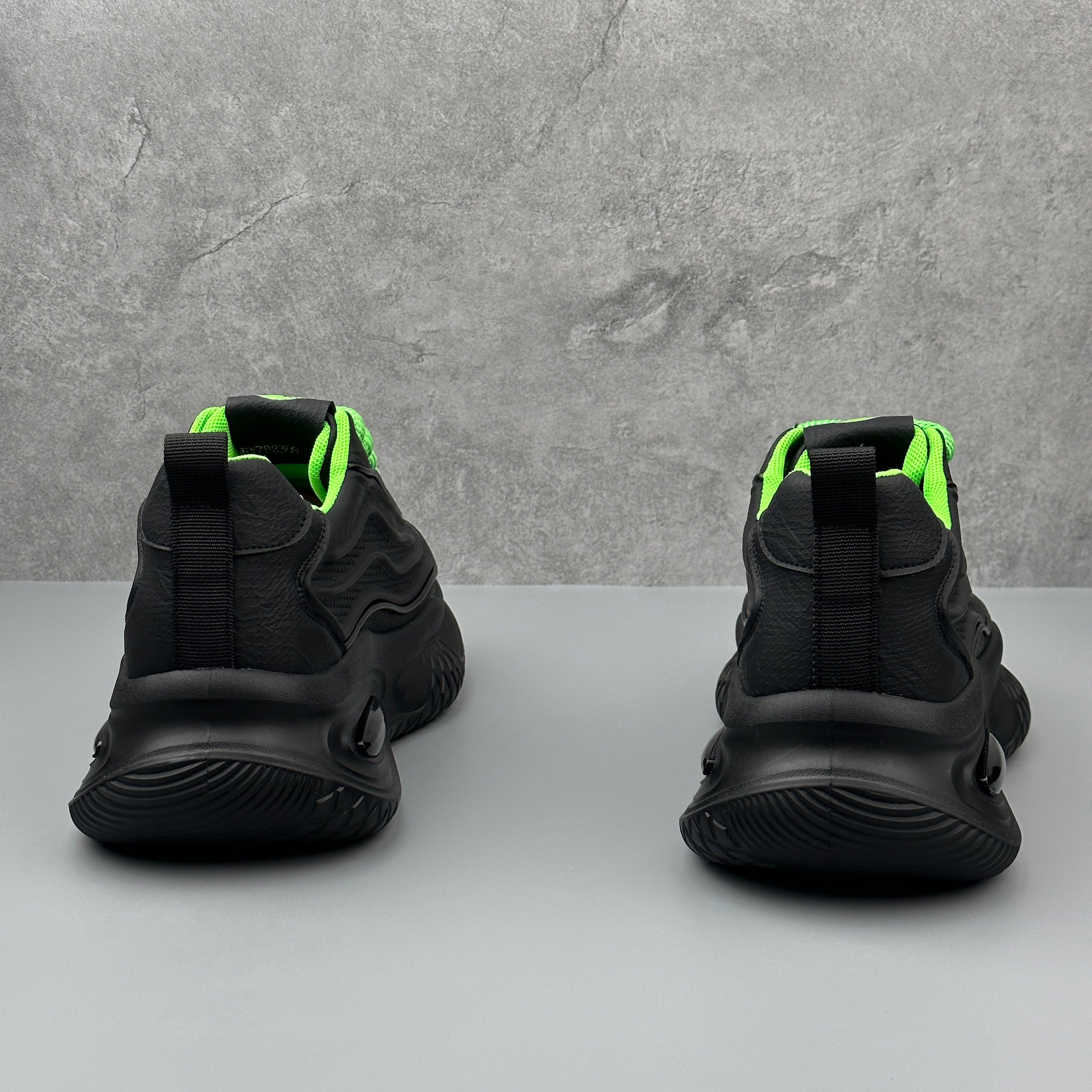 Hybriss PUCore Black Green– Youth Dad Shoes