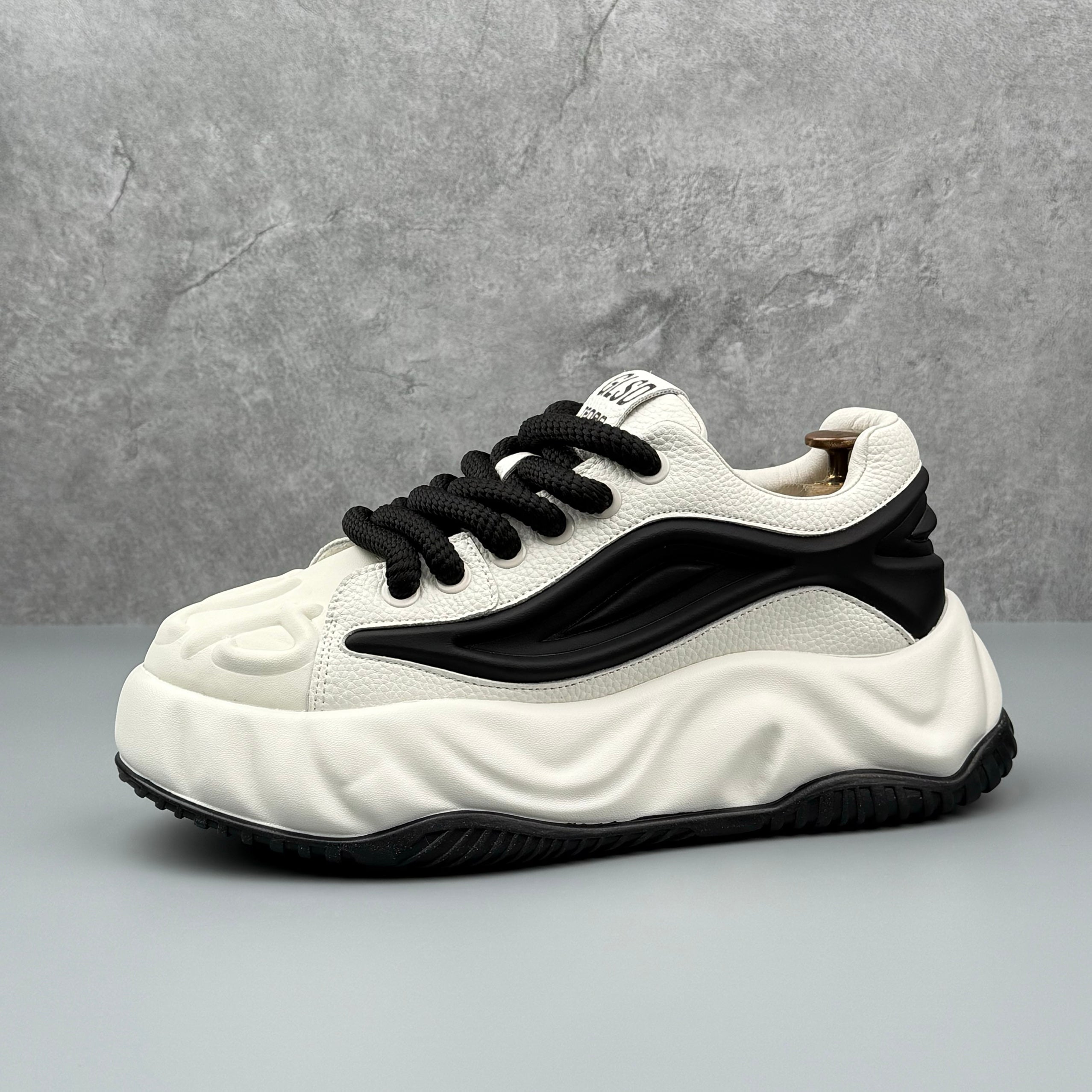 Hybriss WinterRise Black White– Youth Dad Shoes