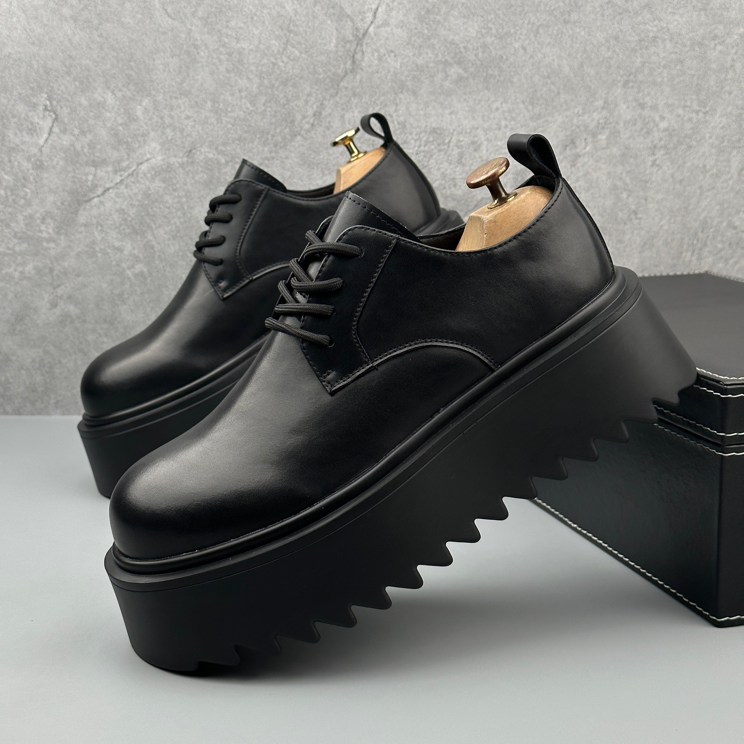 Hybriss BritRise Black– British Casual Leather Shoes