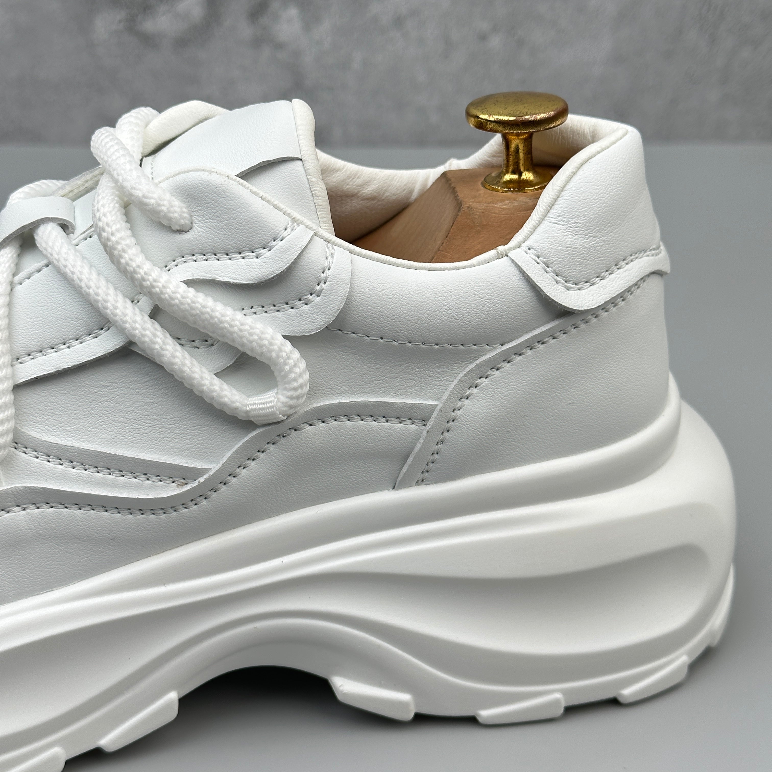 Hybriss Gridstep White– Korean Dad Shoes