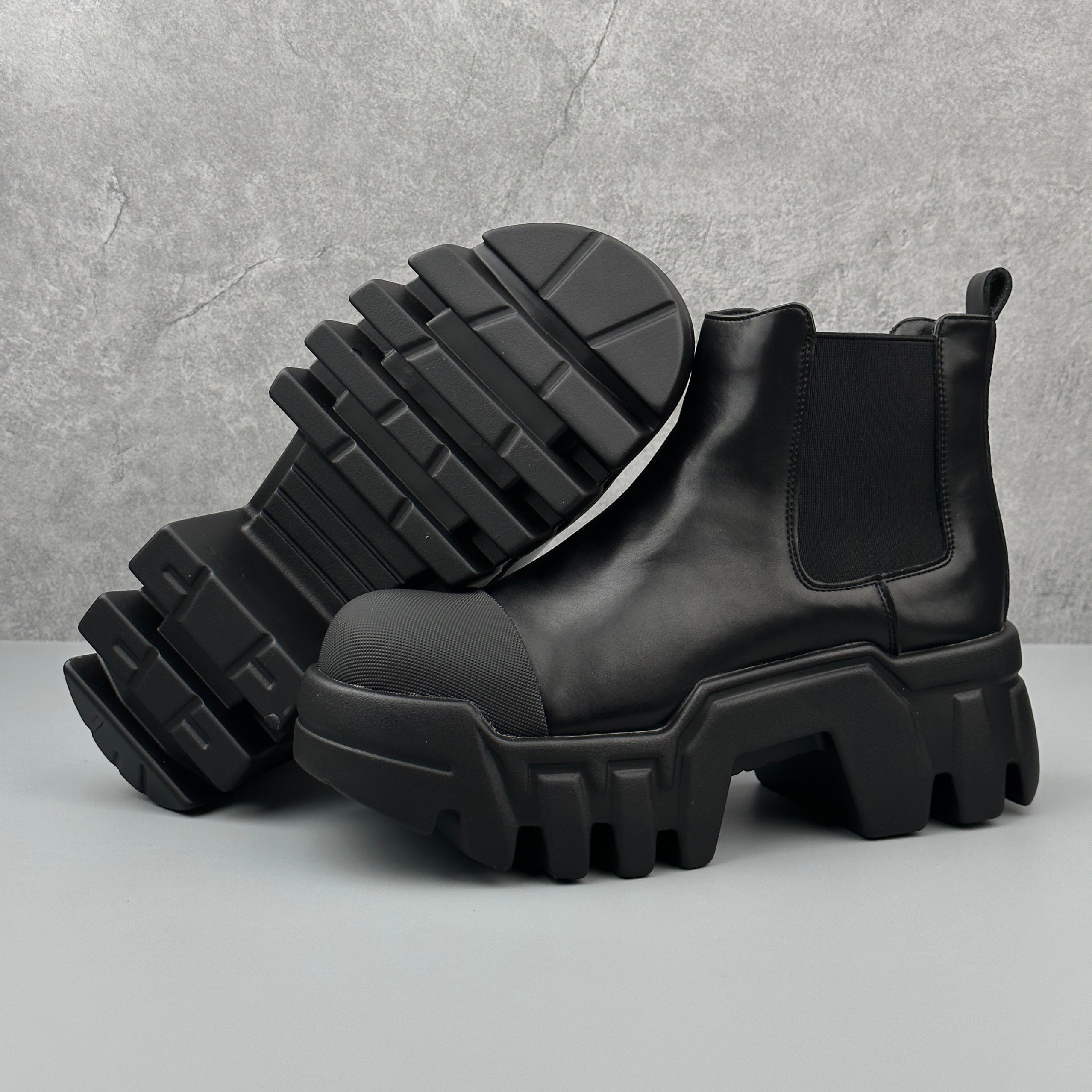 Hybriss Eclipse– Chelsea Boots