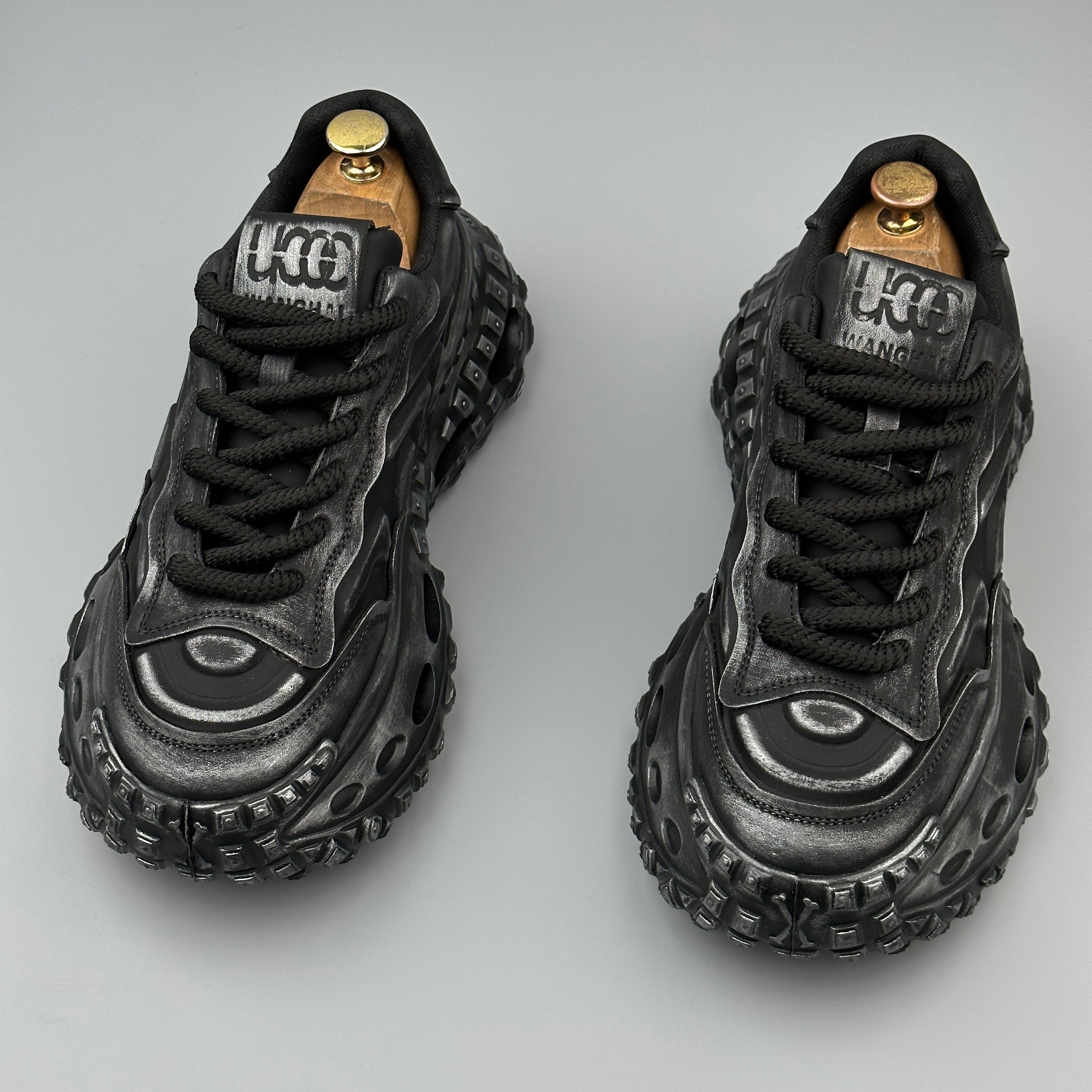 Hybriss RetroPlain Black– Retro Dad Shoes