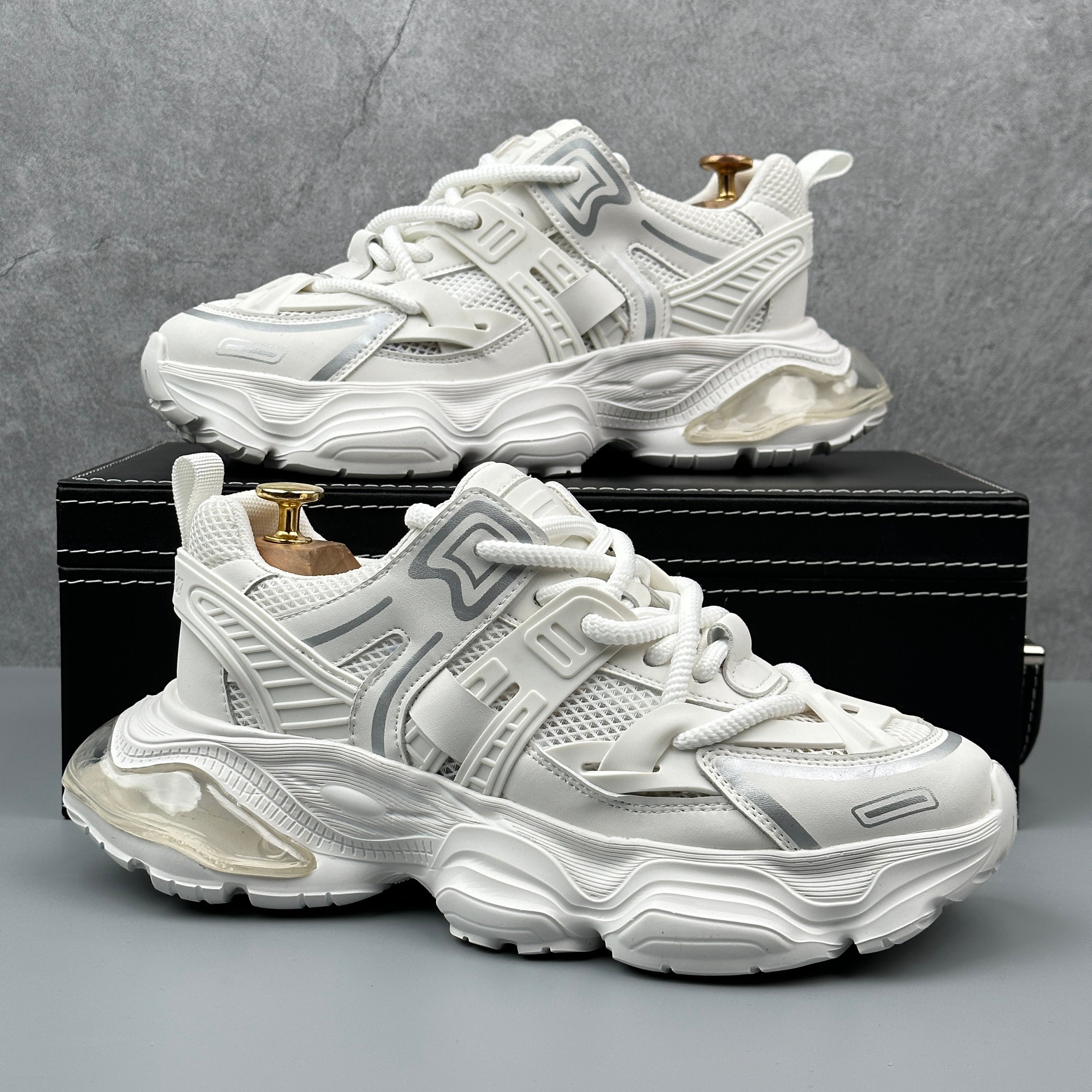 Hybriss DailyStitchFlex White– Casual Dad Shoes