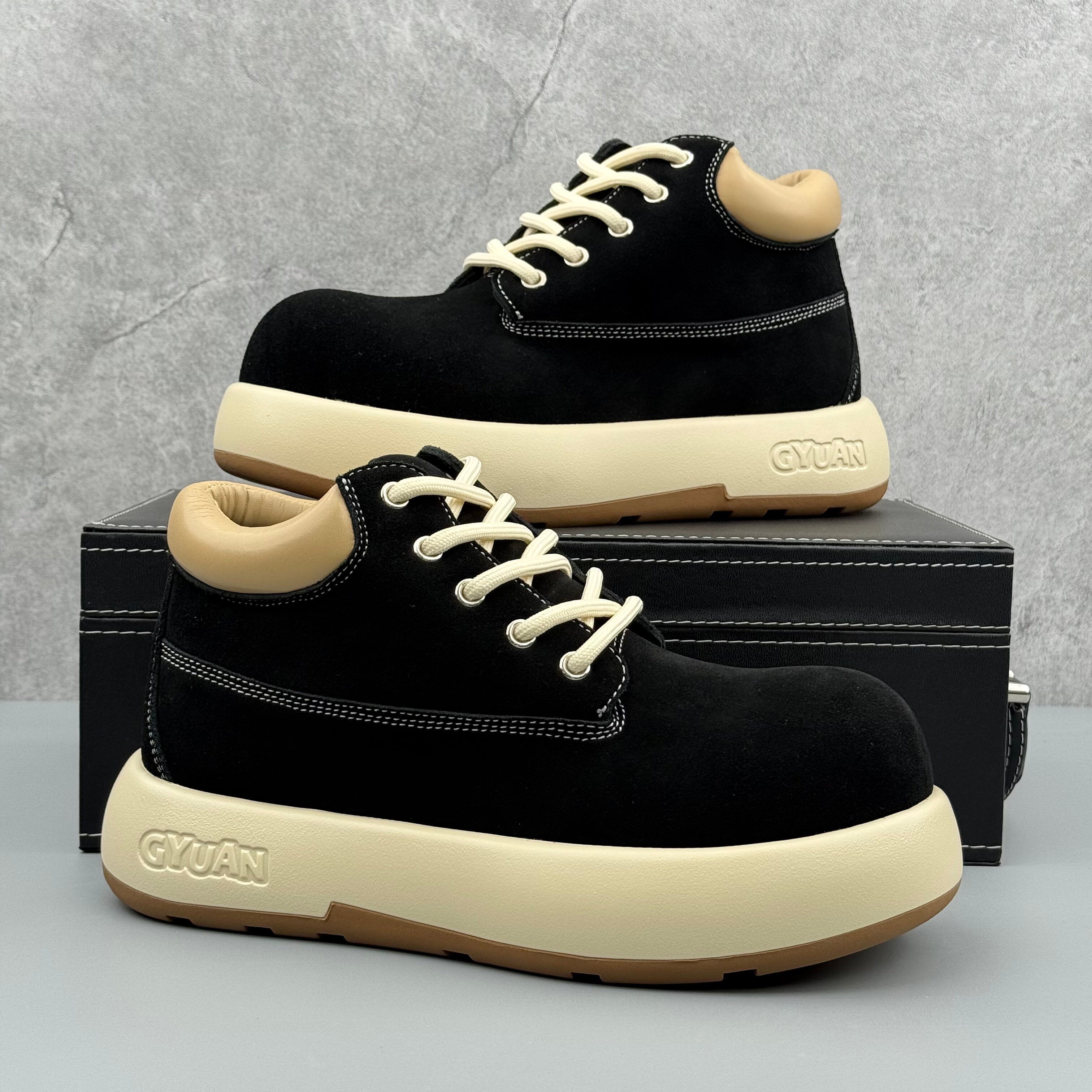 Hybriss Summit– Nubuck Martin Boots