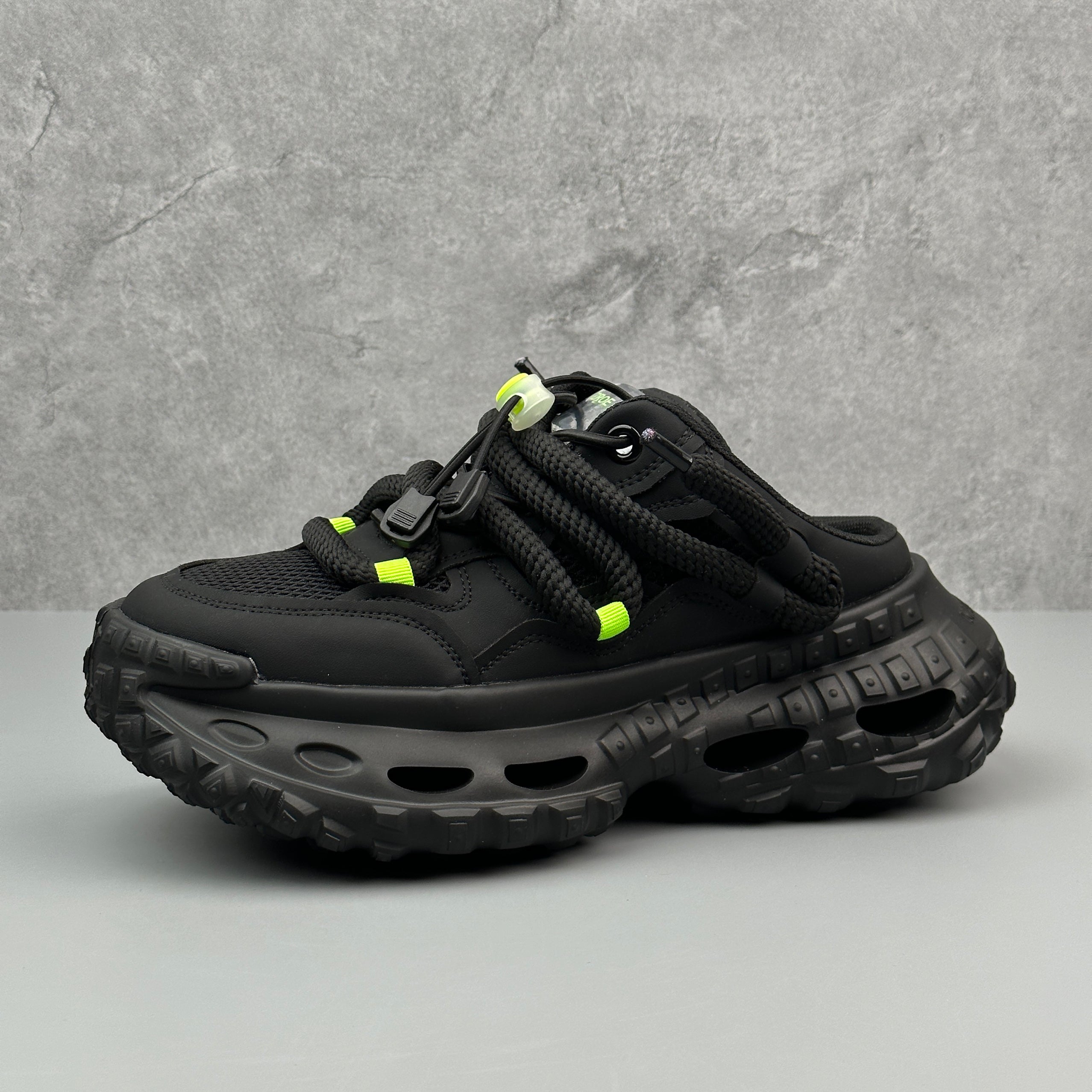 Hybriss WeaveFlex Black– Mikrofaserleder Sommer-Sneaker