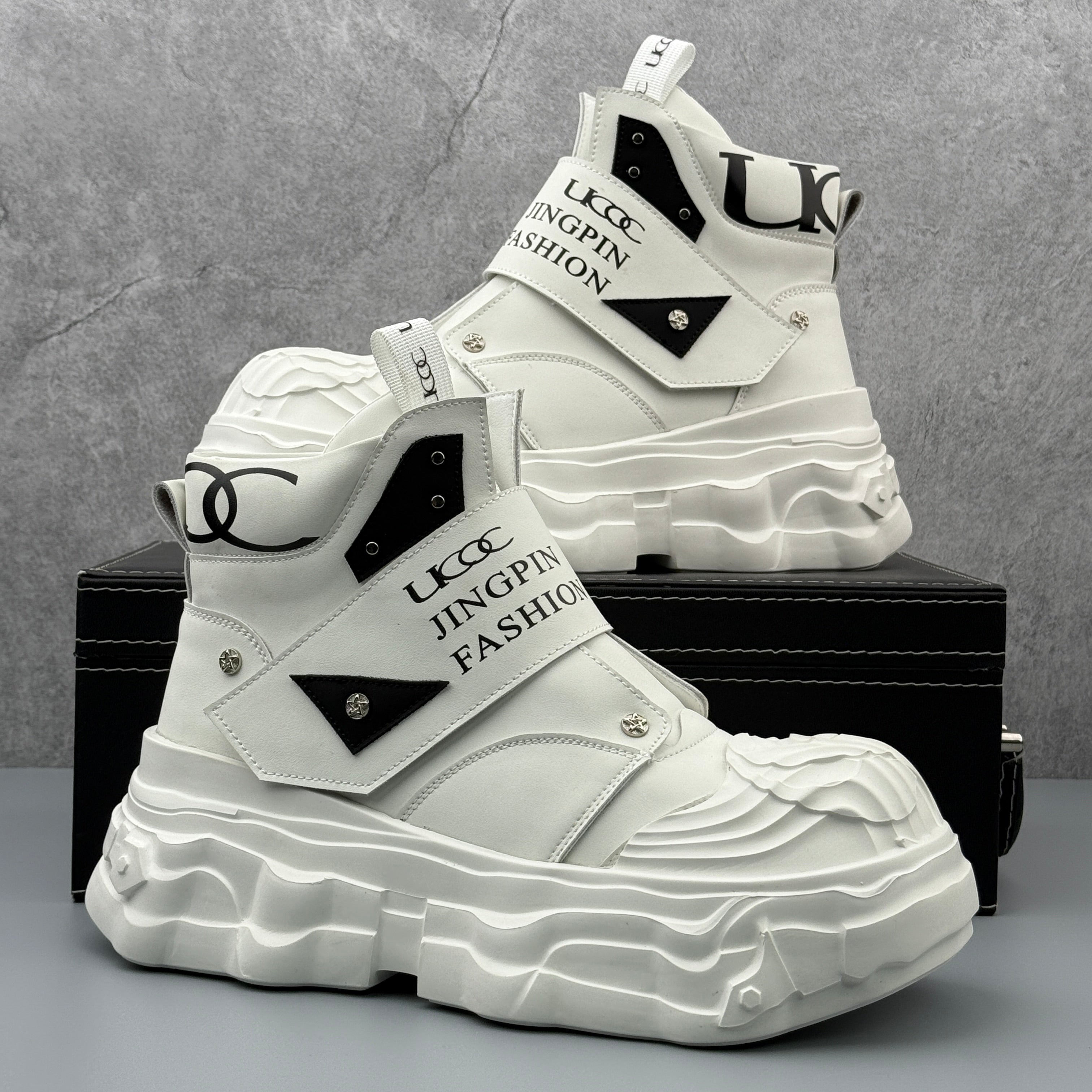 Hybriss Core– Minimalist Martin Boots