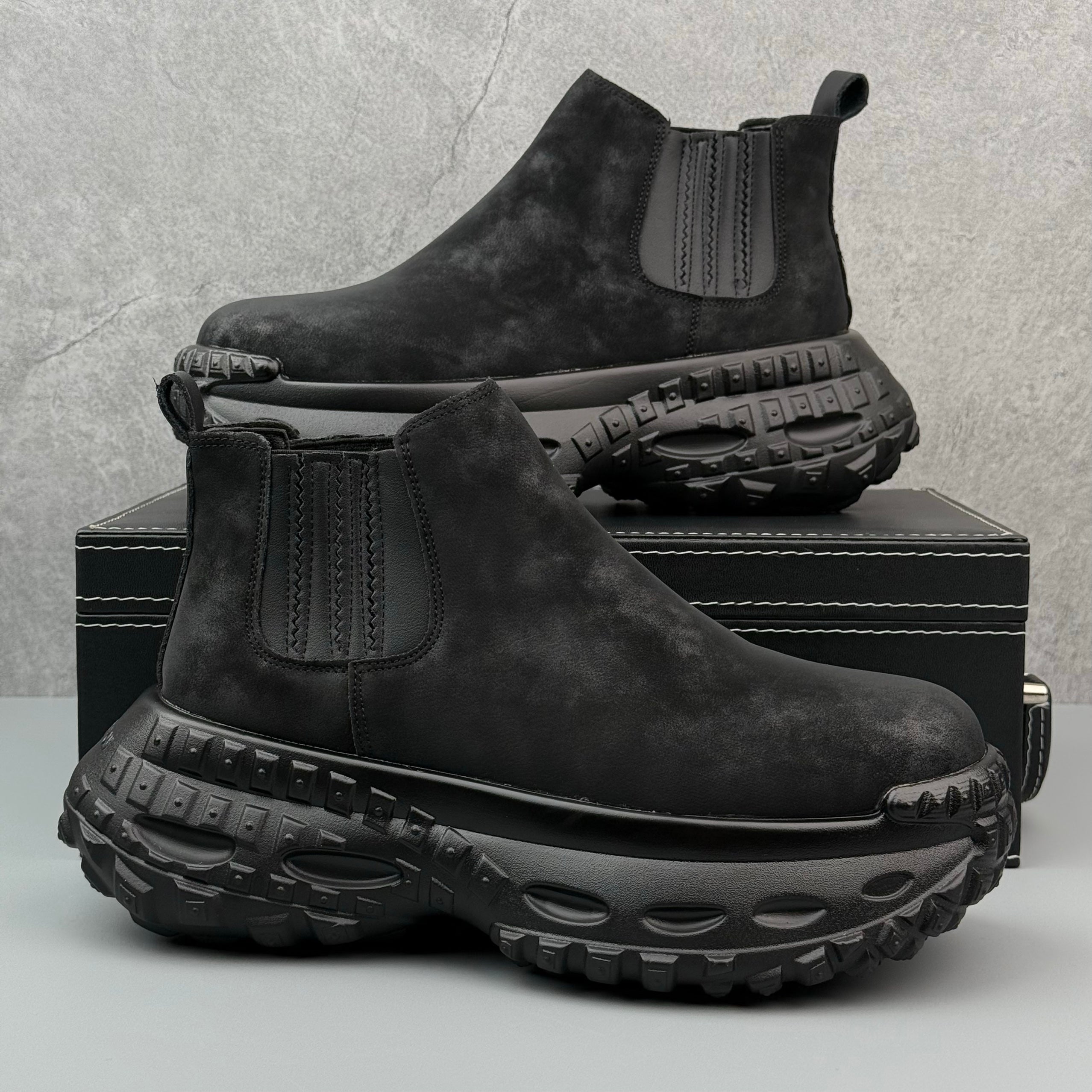 Hybriss Titan– Retro Futuristik Martin Boots