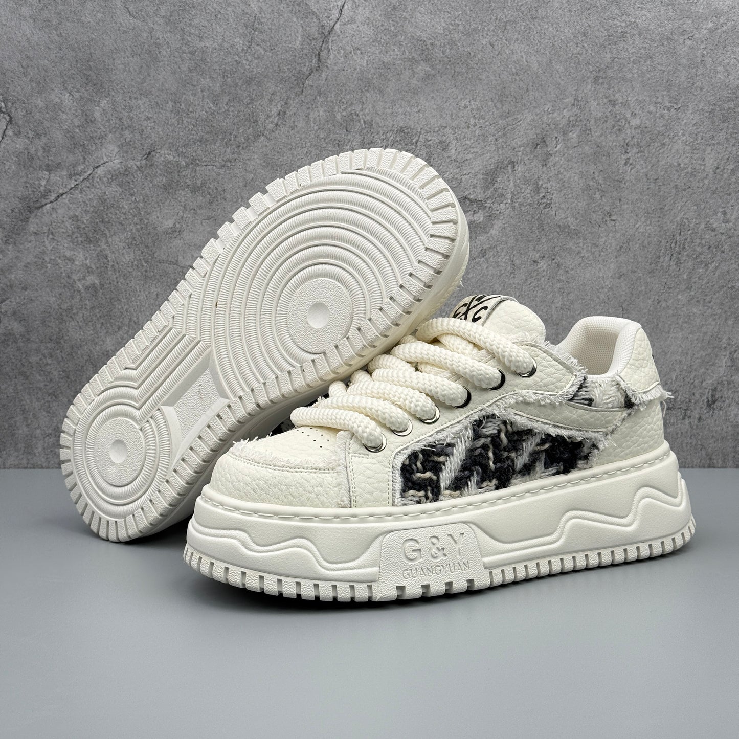 Hybriss WEAVE-X Distressed Platform