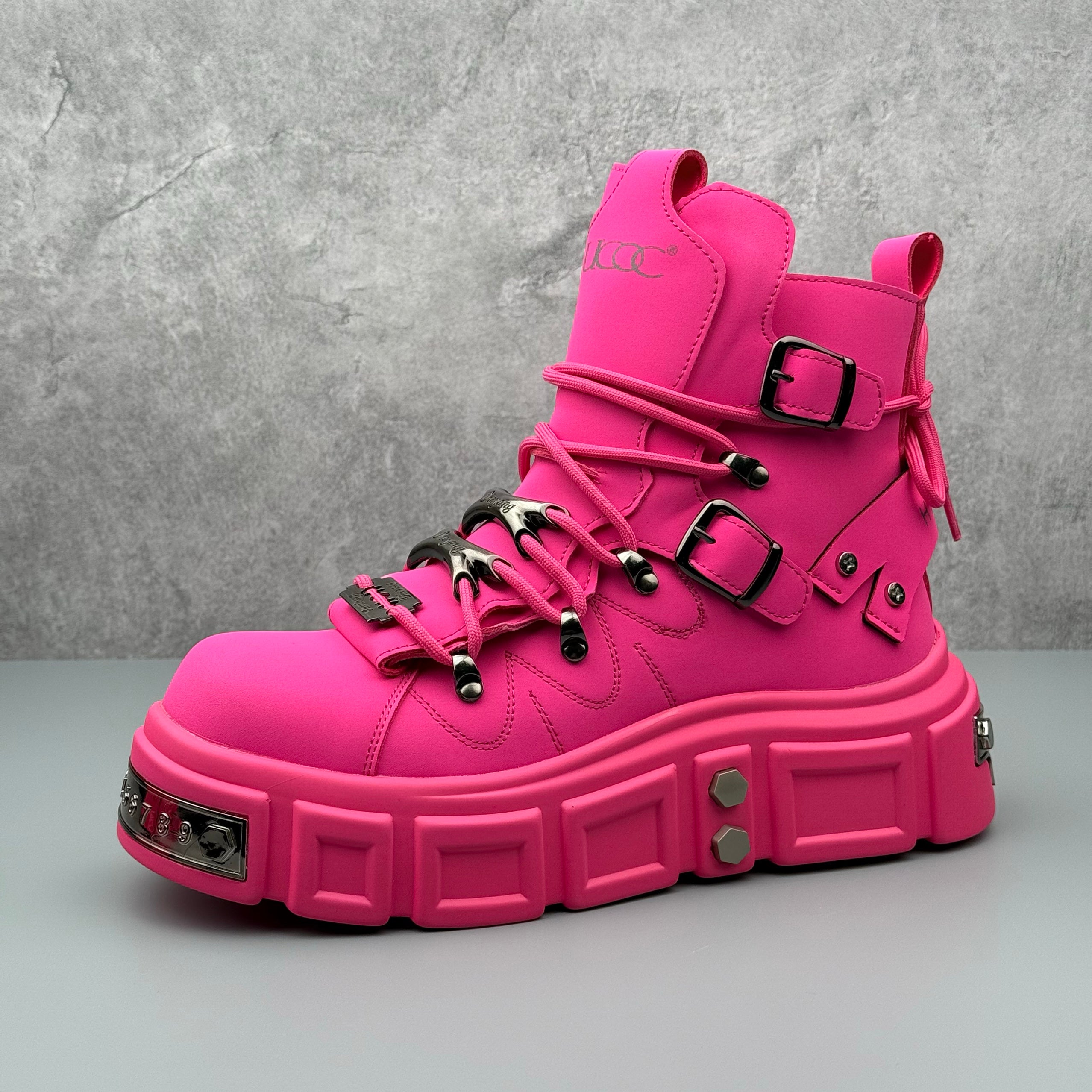 Hybriss Havoc– Punk Cargo Boots