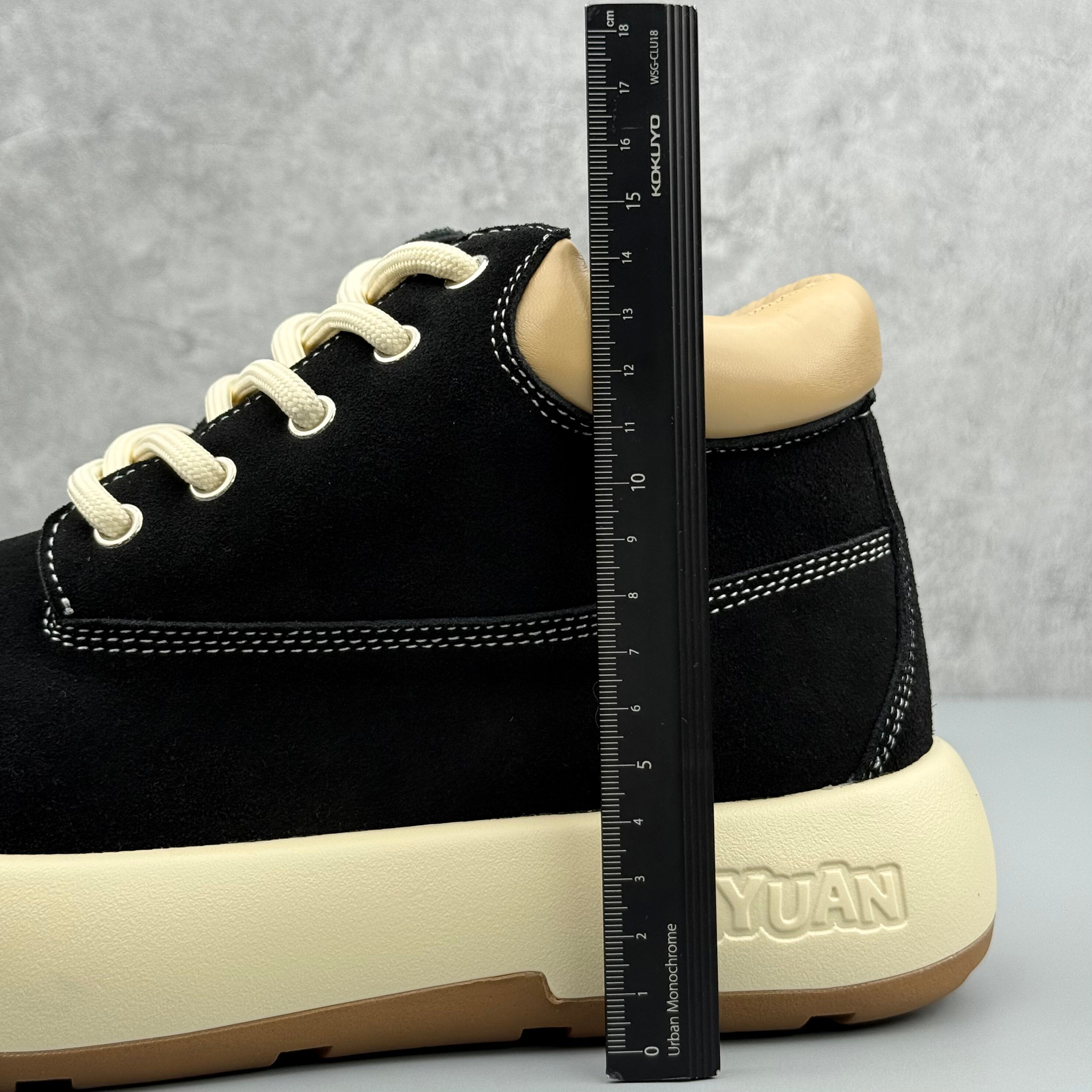 Hybriss Summit– Nubuck Martin Boots