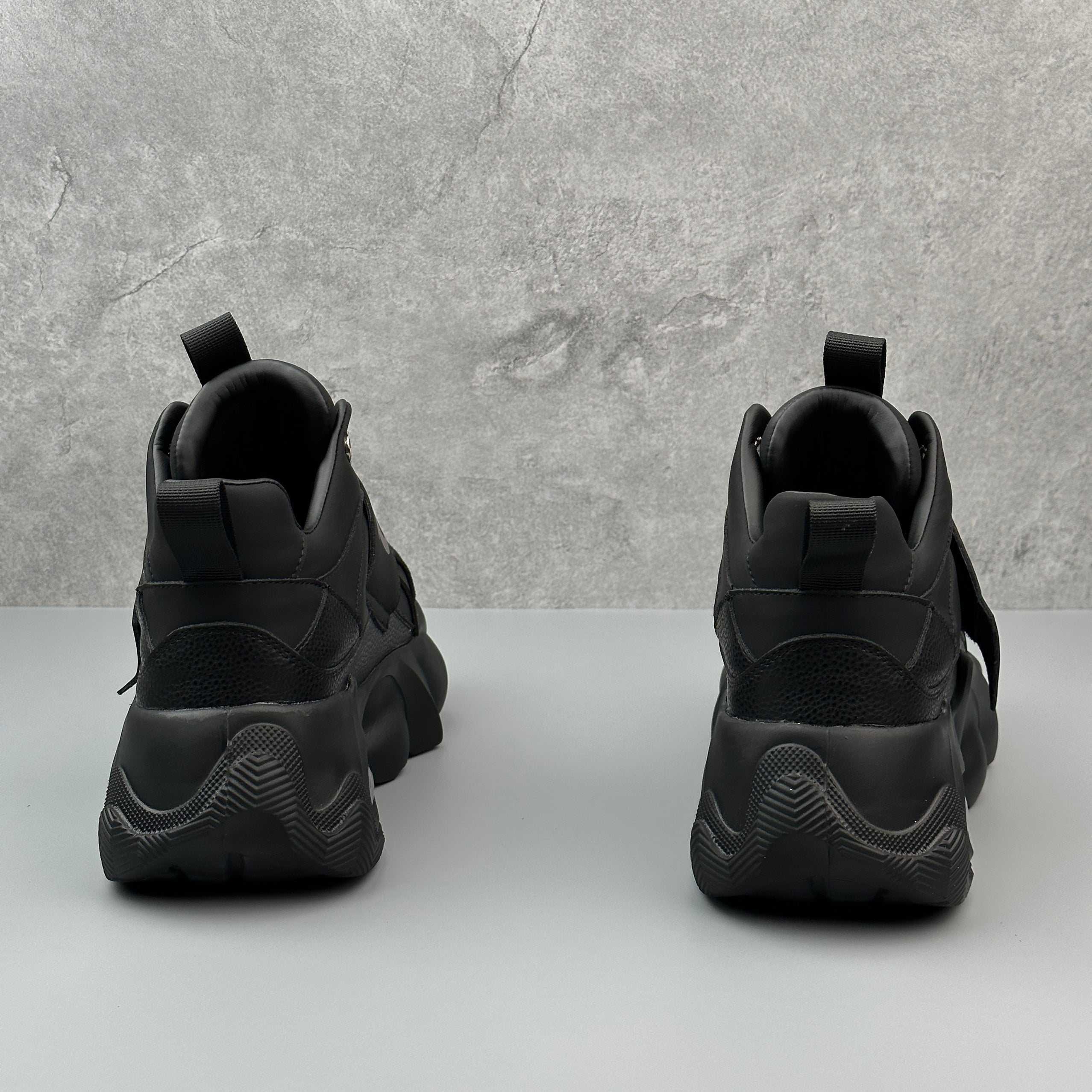 Hybriss MetalCore Black– Youth Winter Dad Shoes